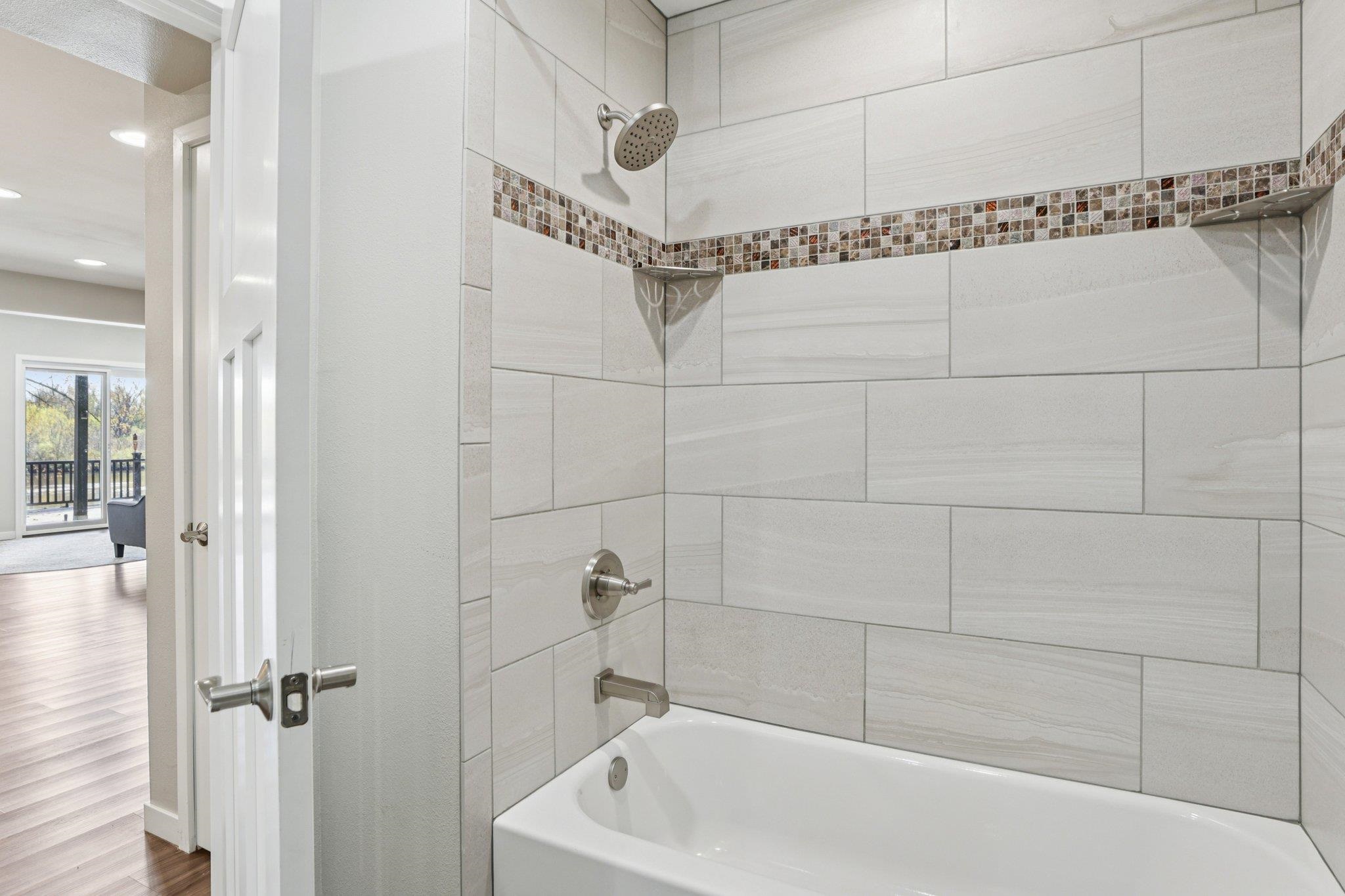 N5620 Thunderbird Road