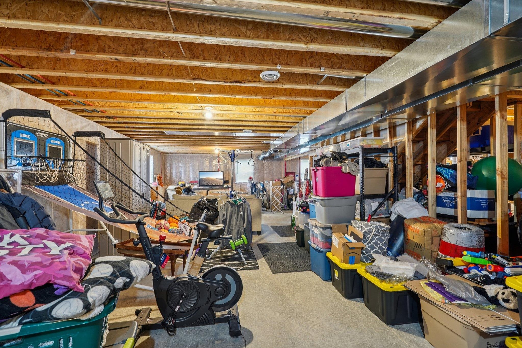 715 Crestview Drive