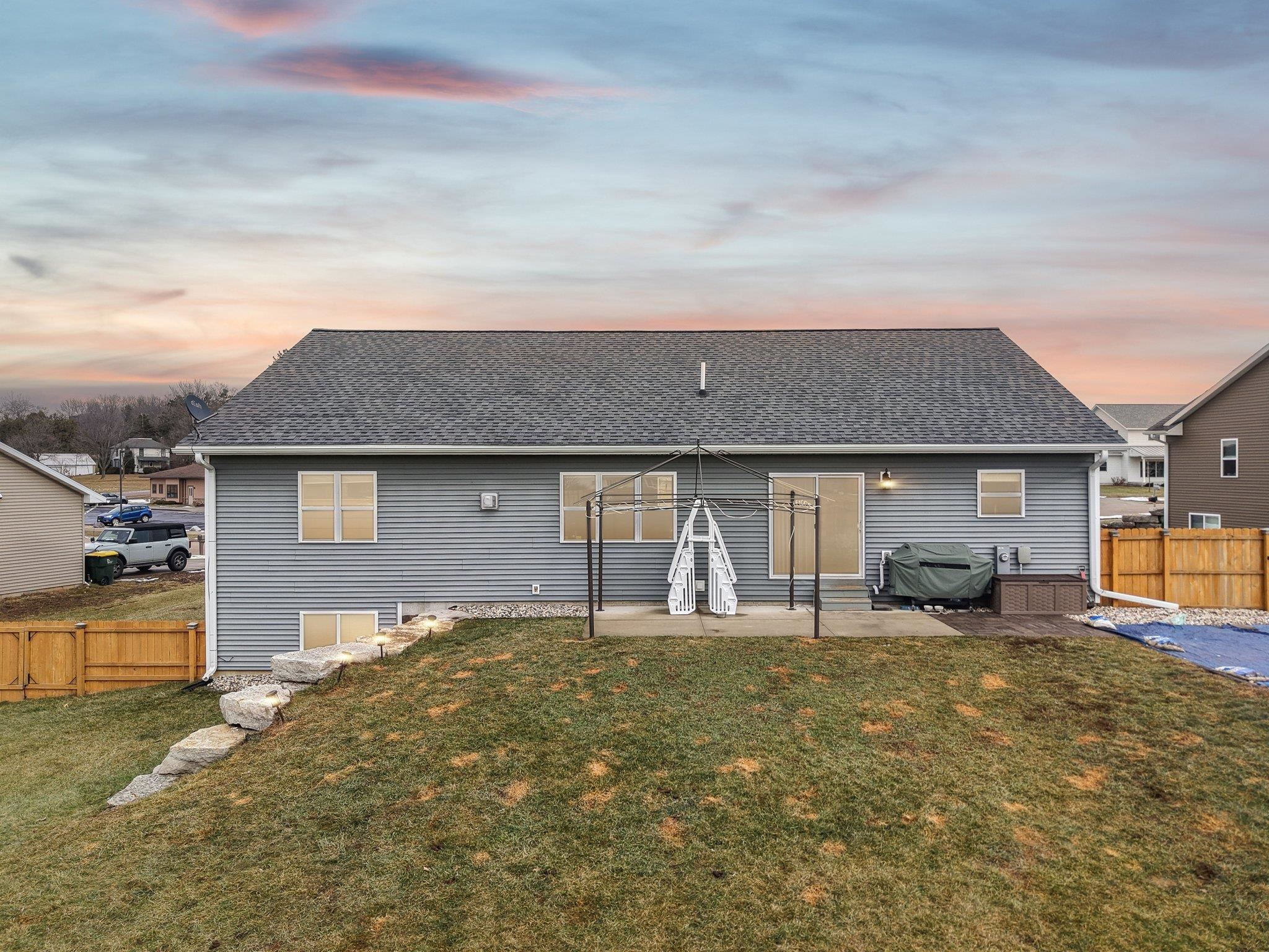 715 Crestview Drive