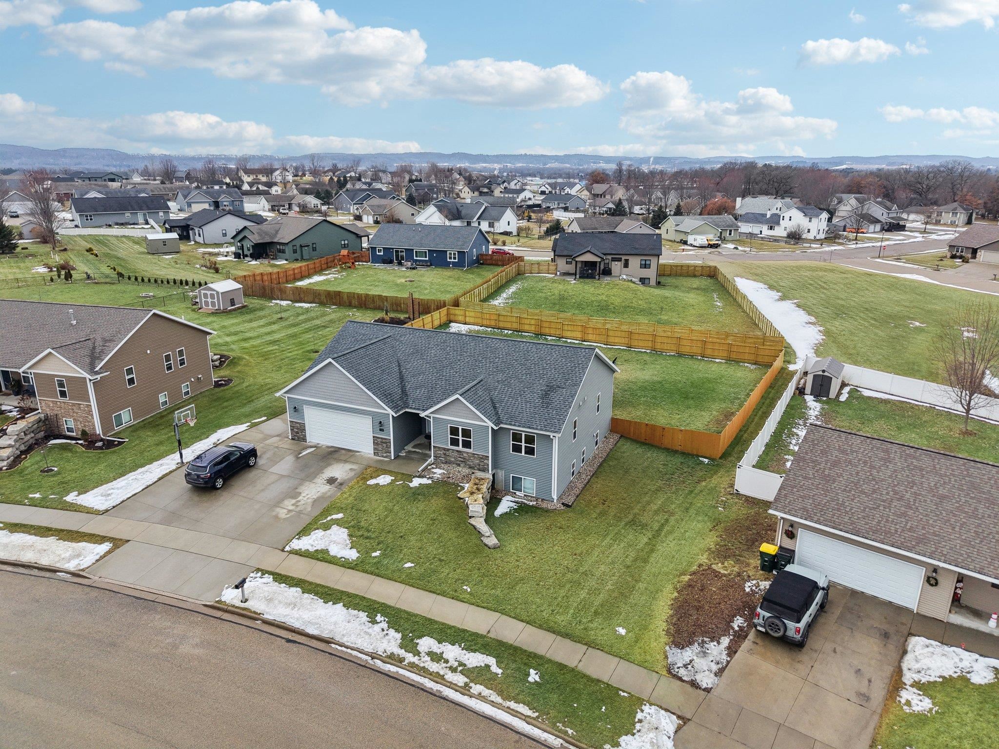 715 Crestview Drive