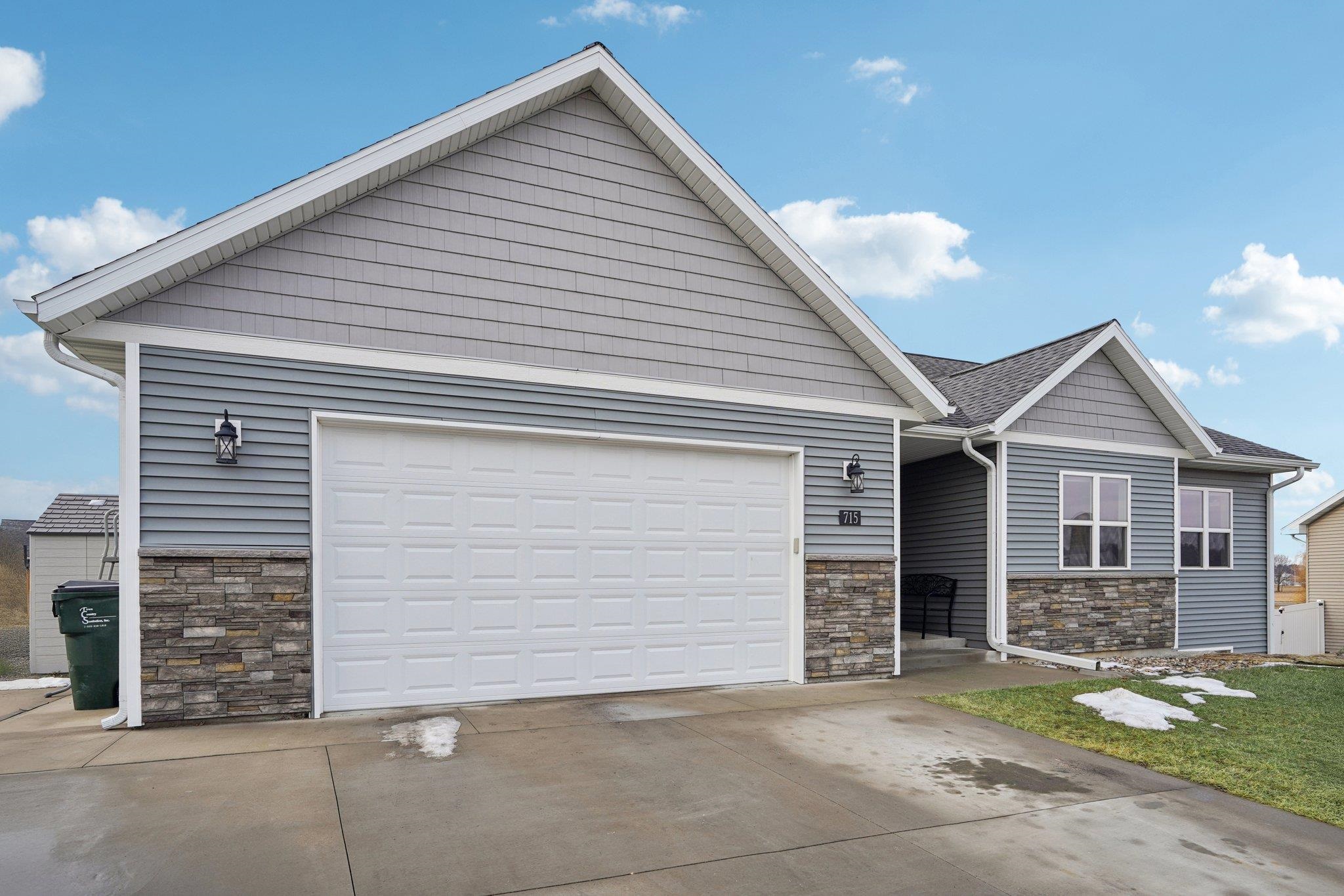 715 Crestview Drive