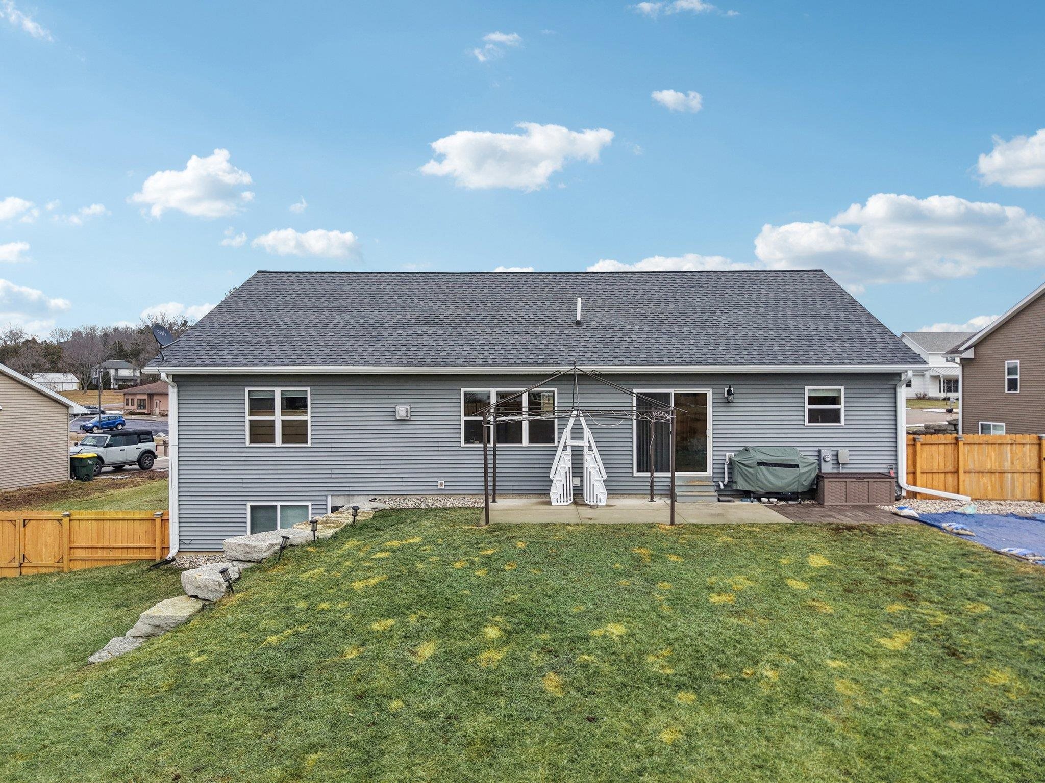 715 Crestview Drive