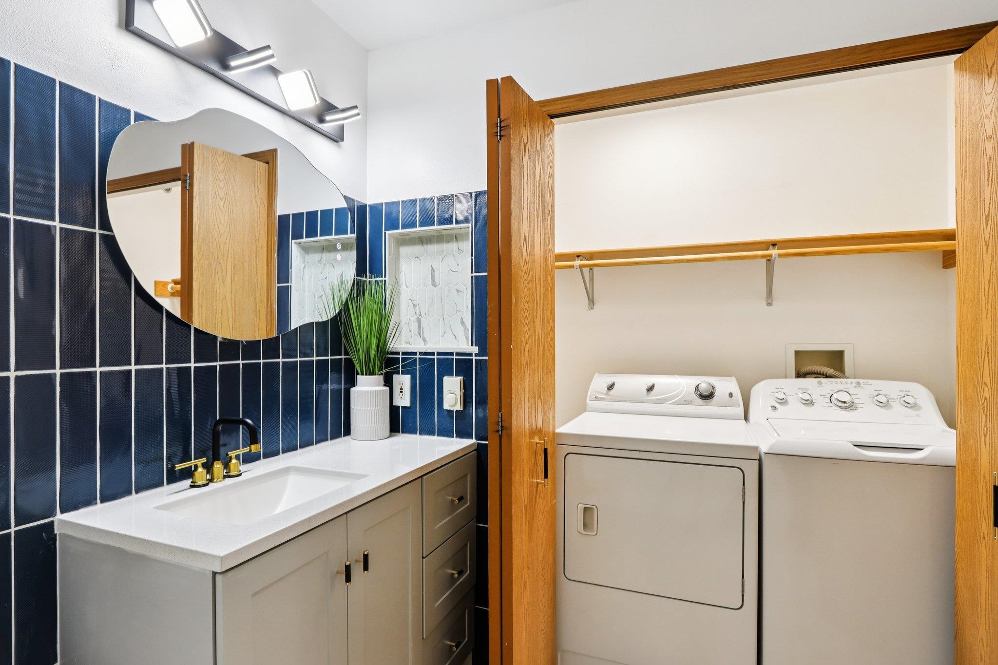 33A Grand Canyon Drive 110