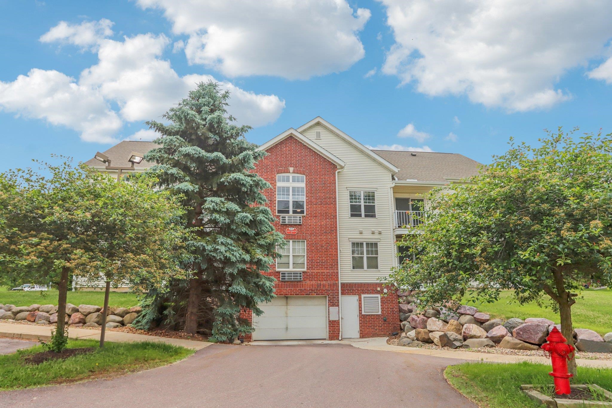 33A Grand Canyon Drive 110