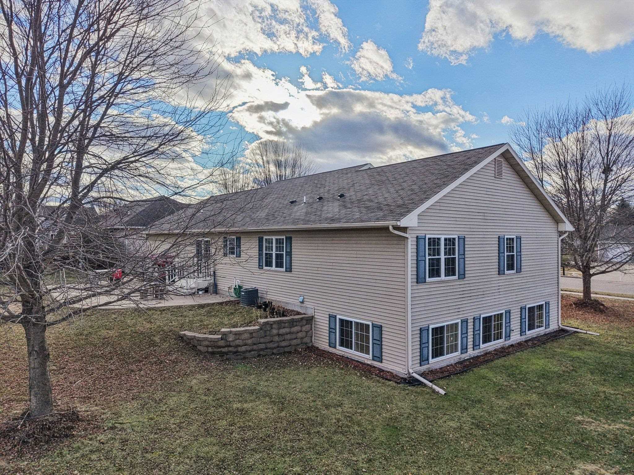 724 Eastridge Drive