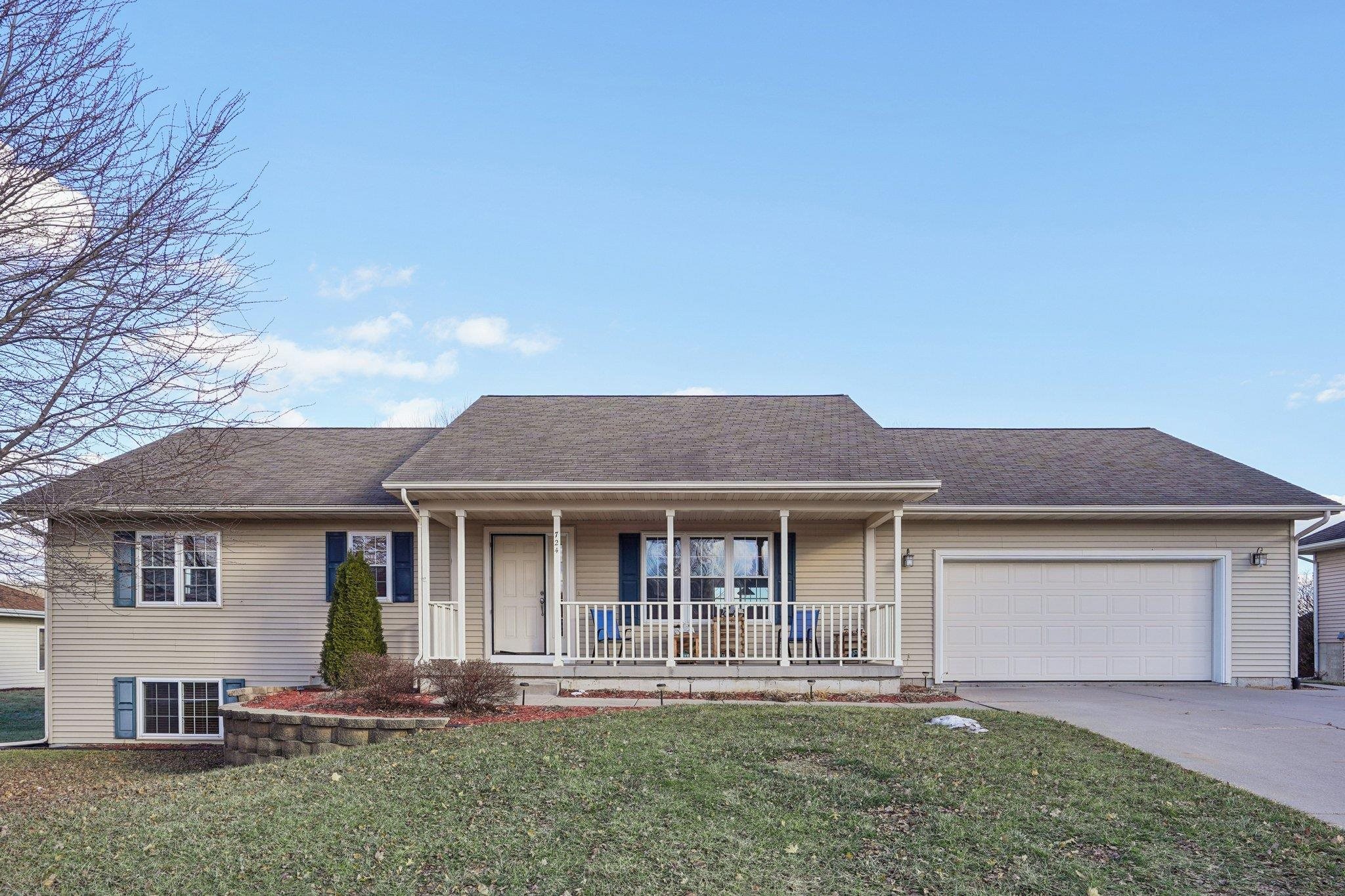 724 Eastridge Drive