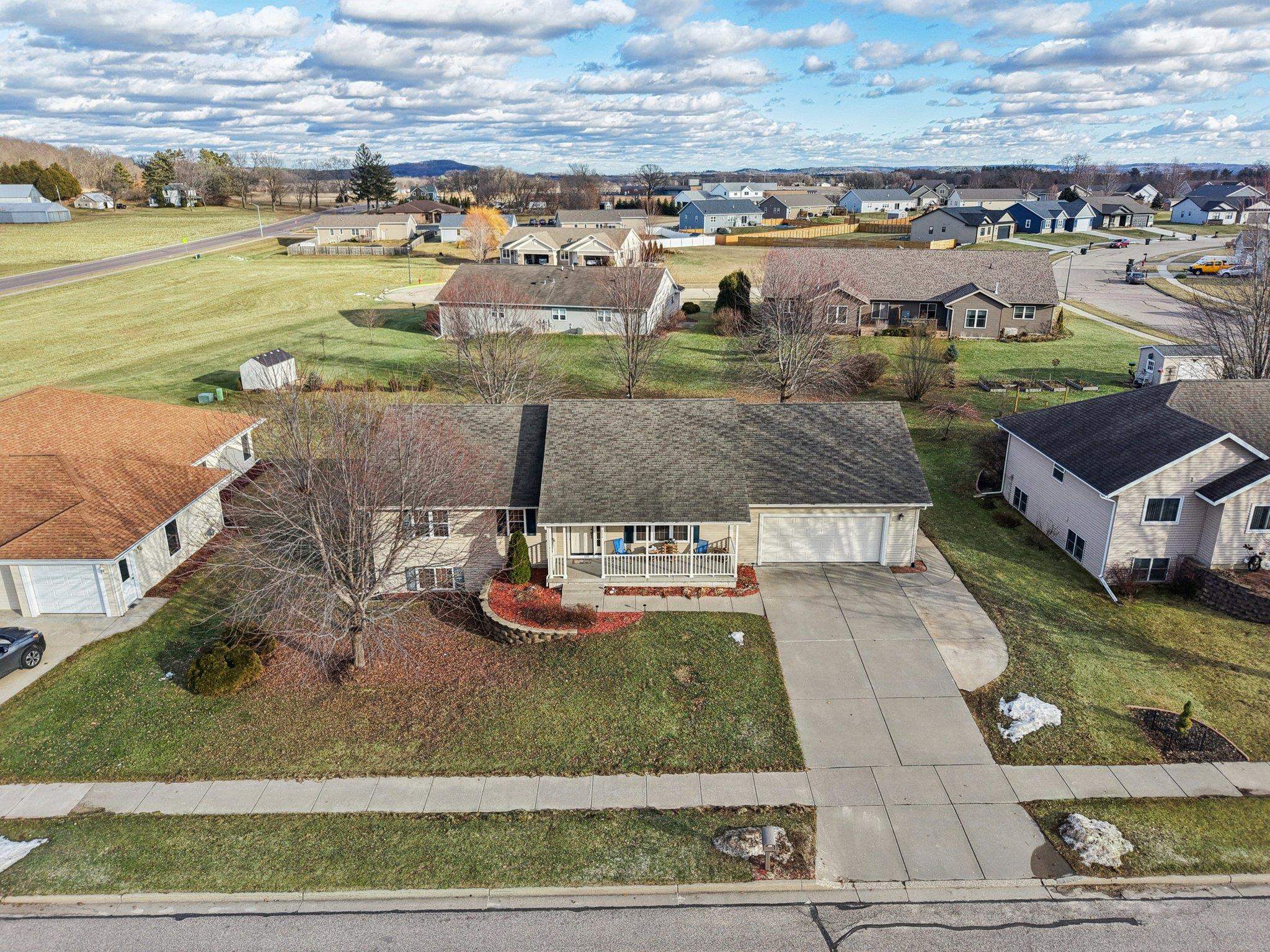 724 Eastridge Drive