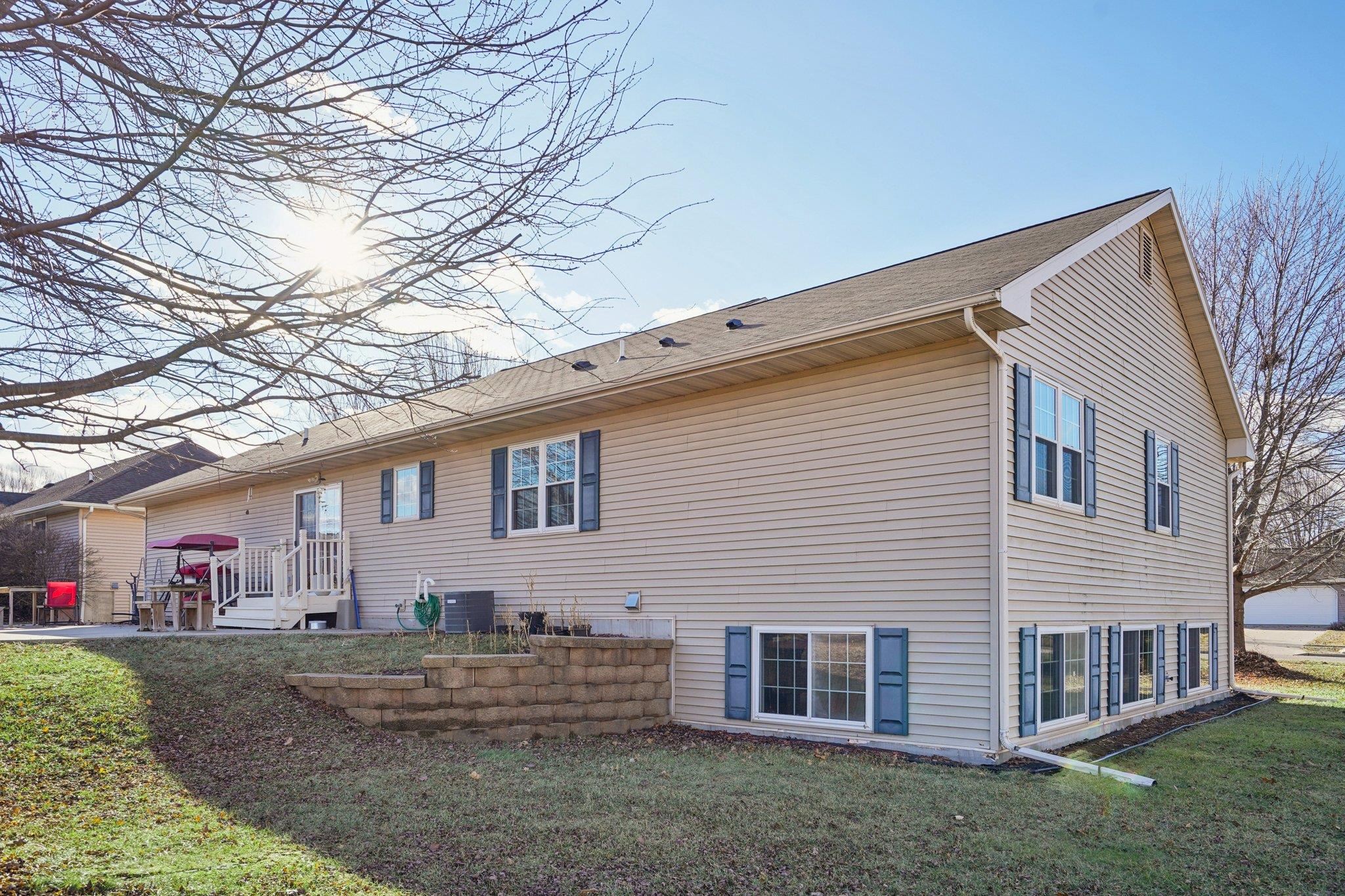 724 Eastridge Drive