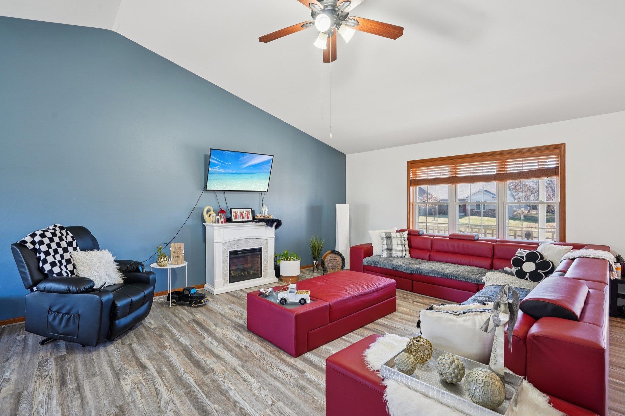 724 Eastridge Drive