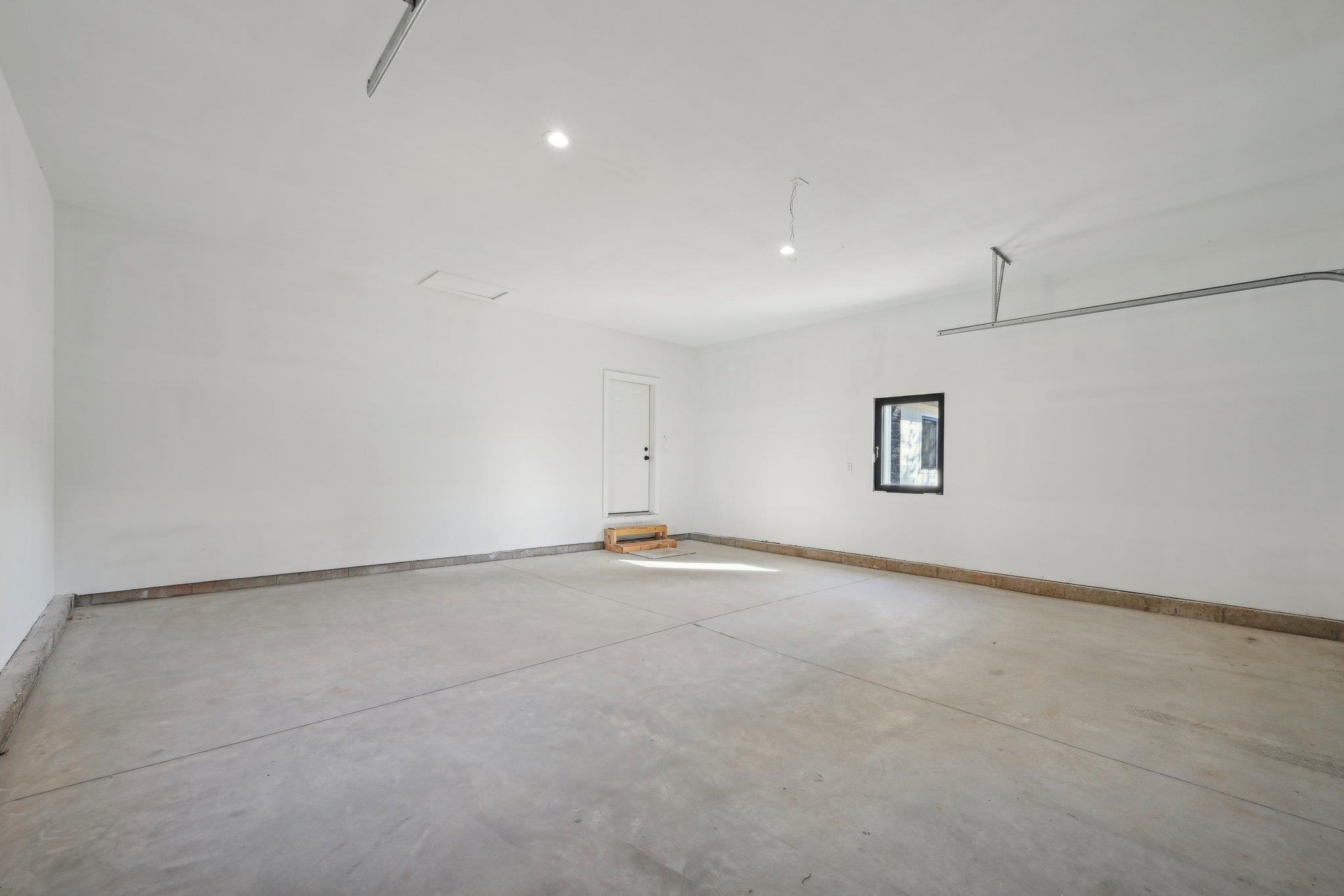 362 Meadowbrook Lane