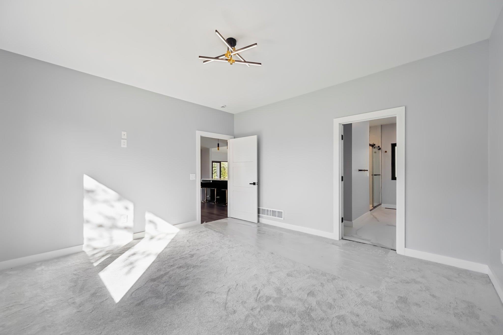 362 Meadowbrook Lane