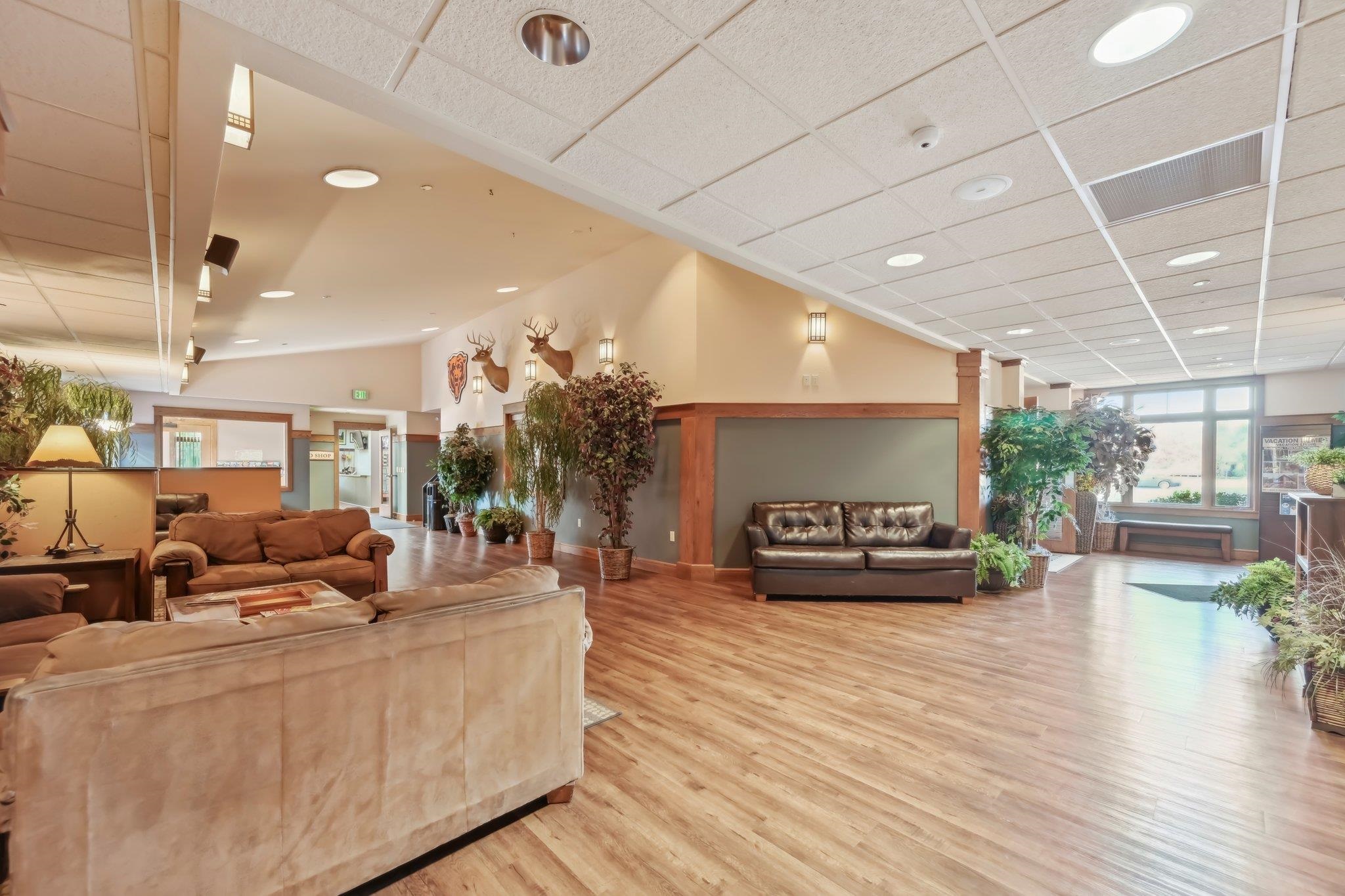 362 Meadowbrook Lane