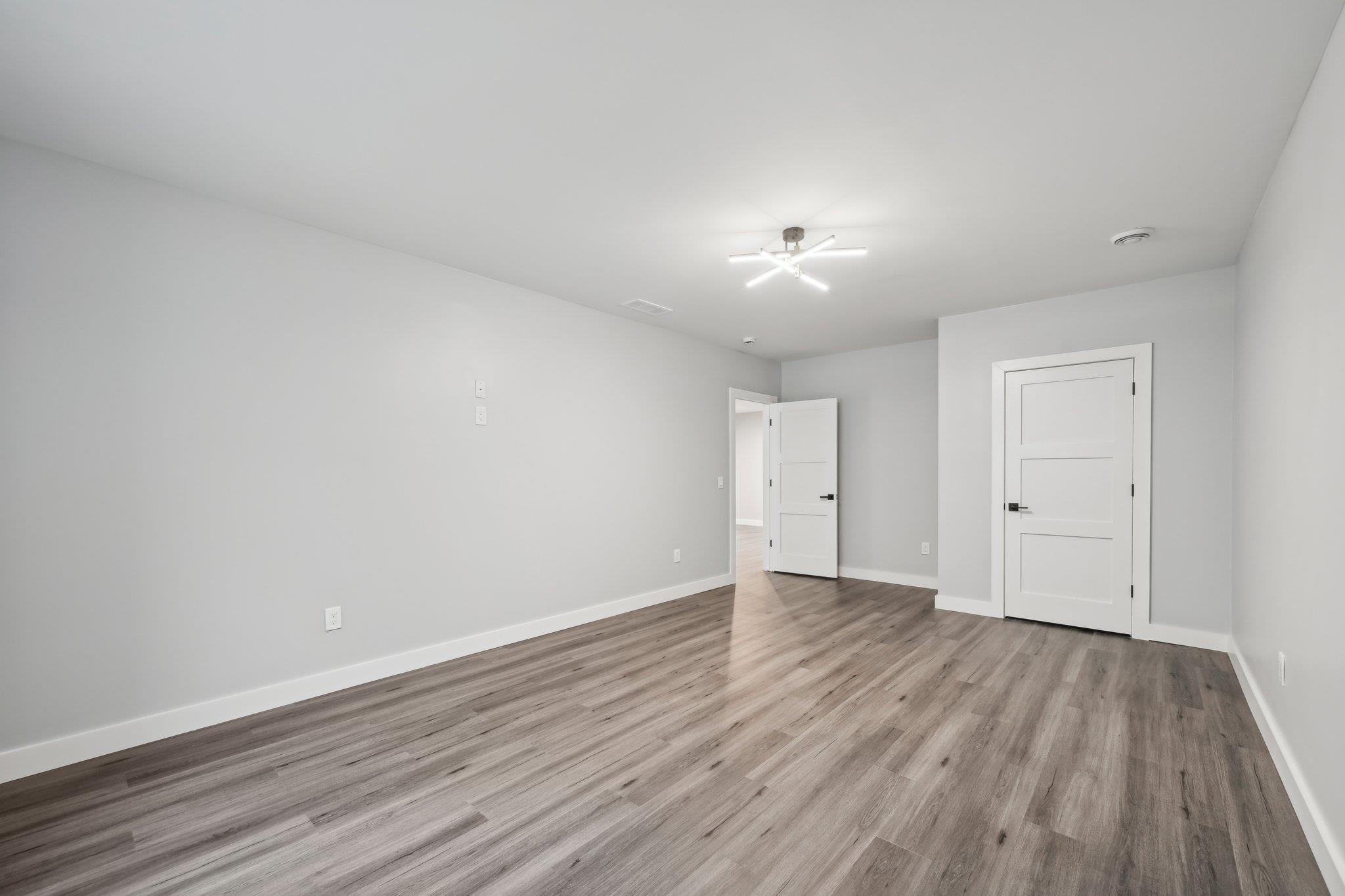 362 Meadowbrook Lane