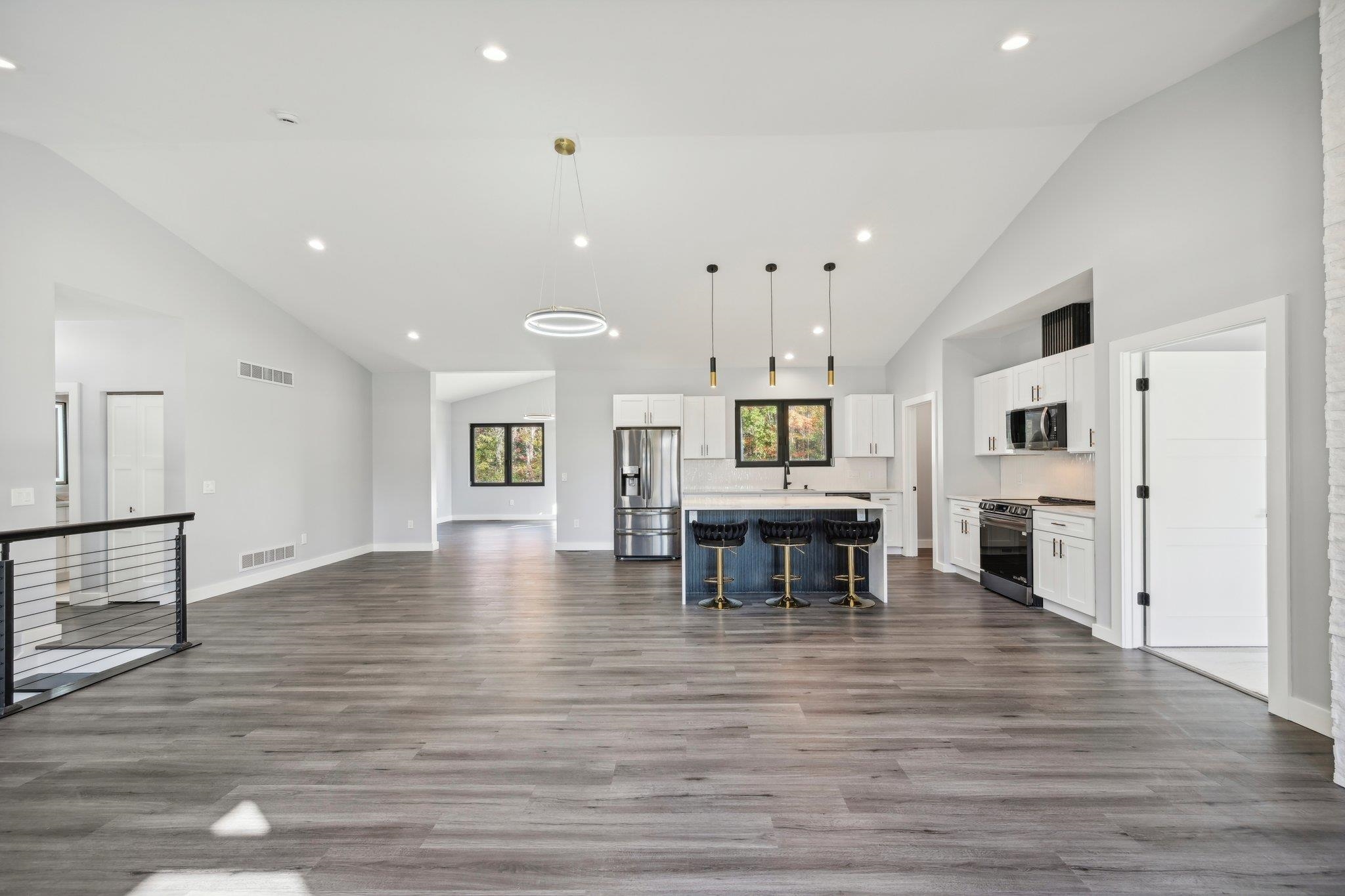 362 Meadowbrook Lane