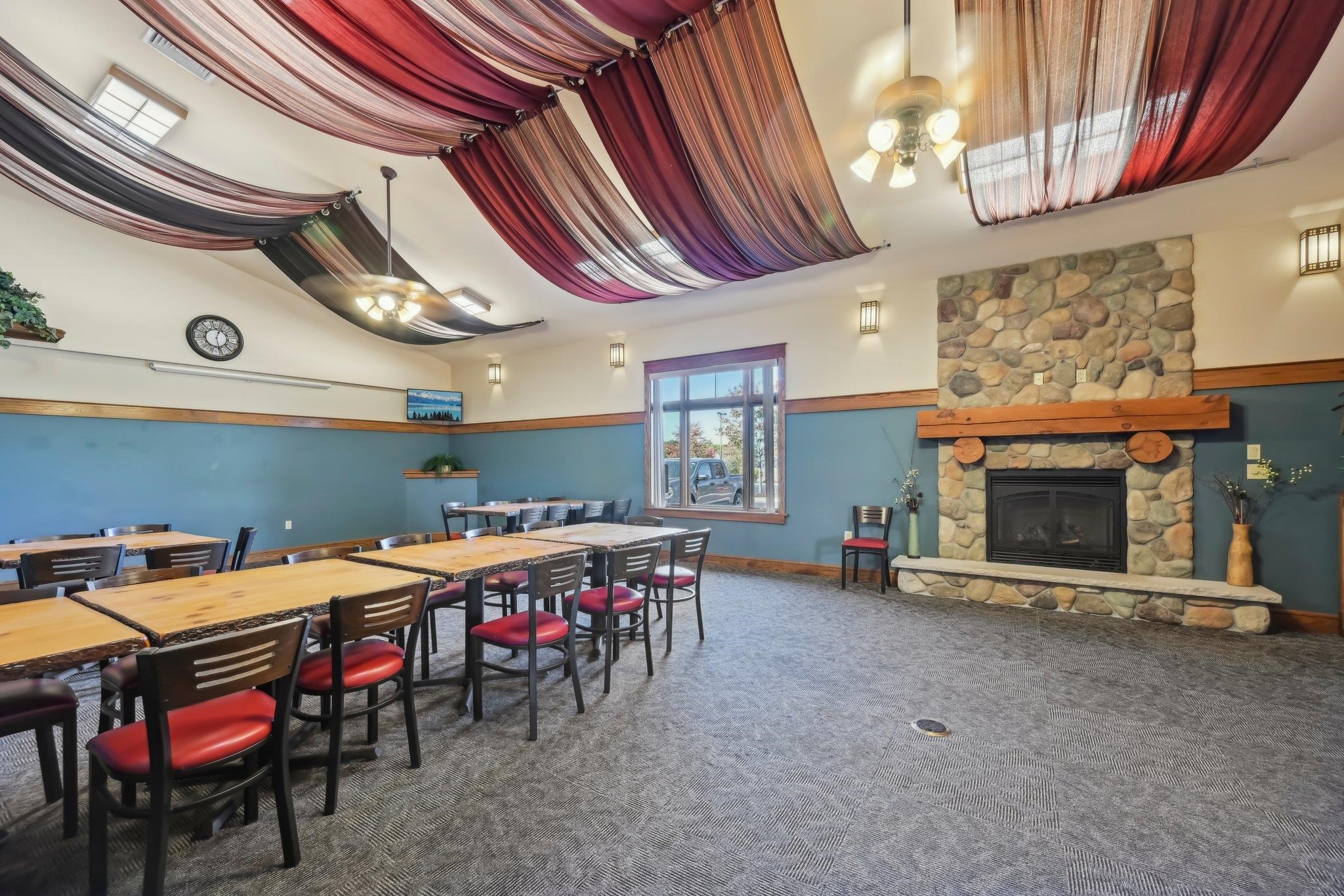 362 Meadowbrook Lane