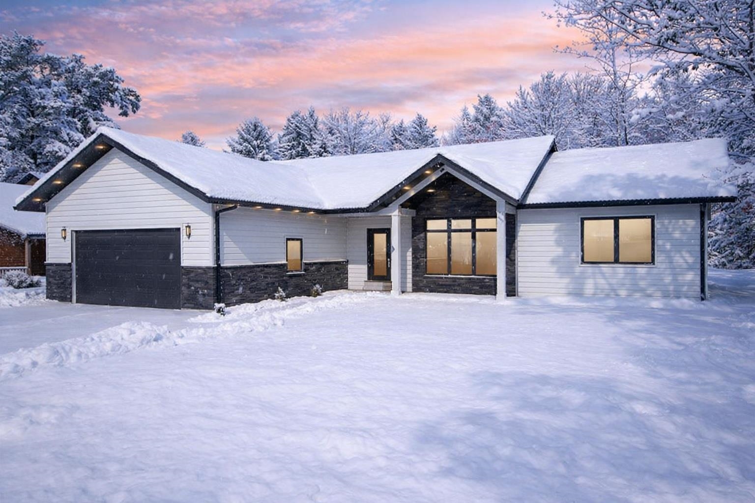 362 Meadowbrook Lane