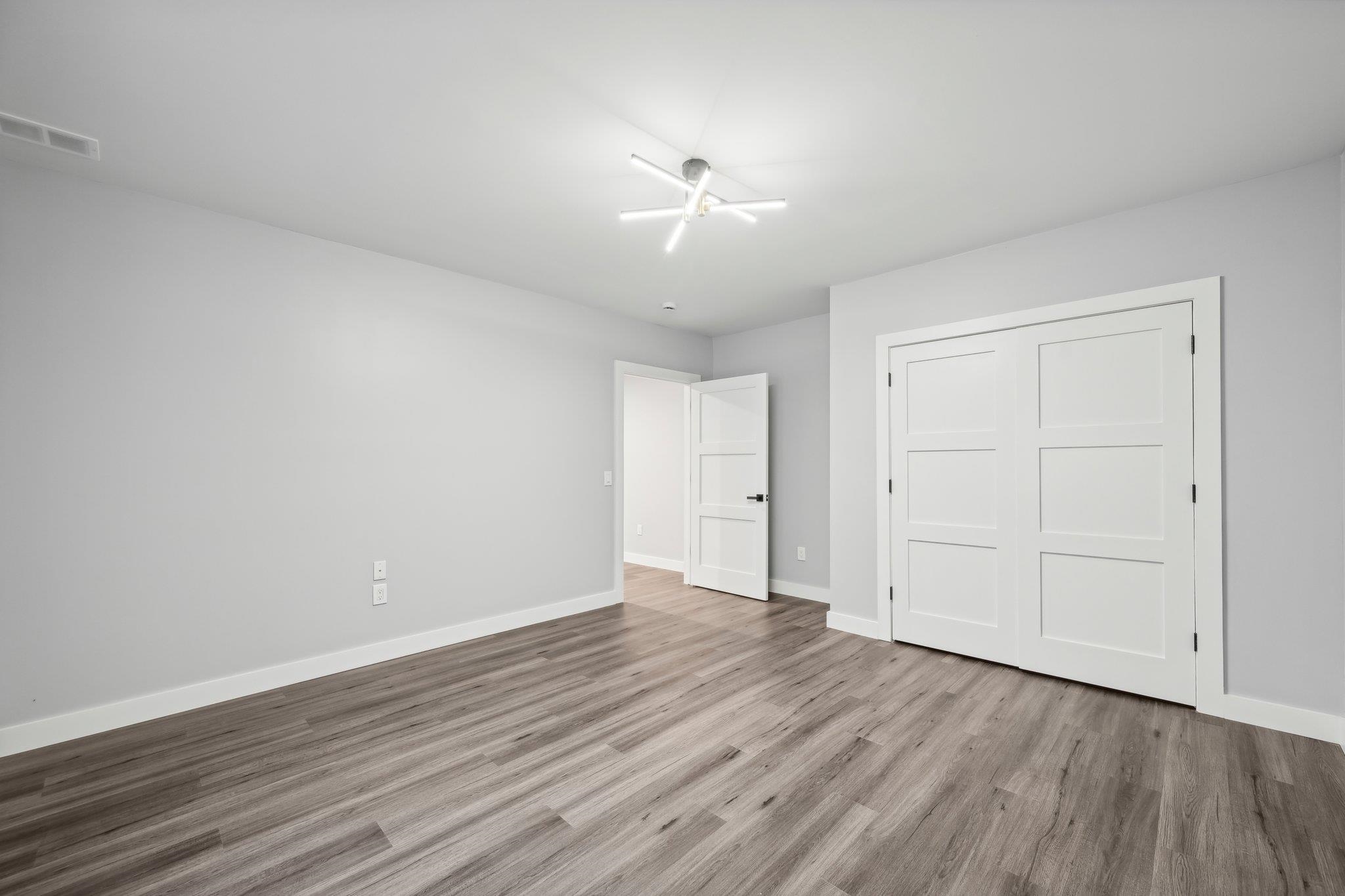 362 Meadowbrook Lane