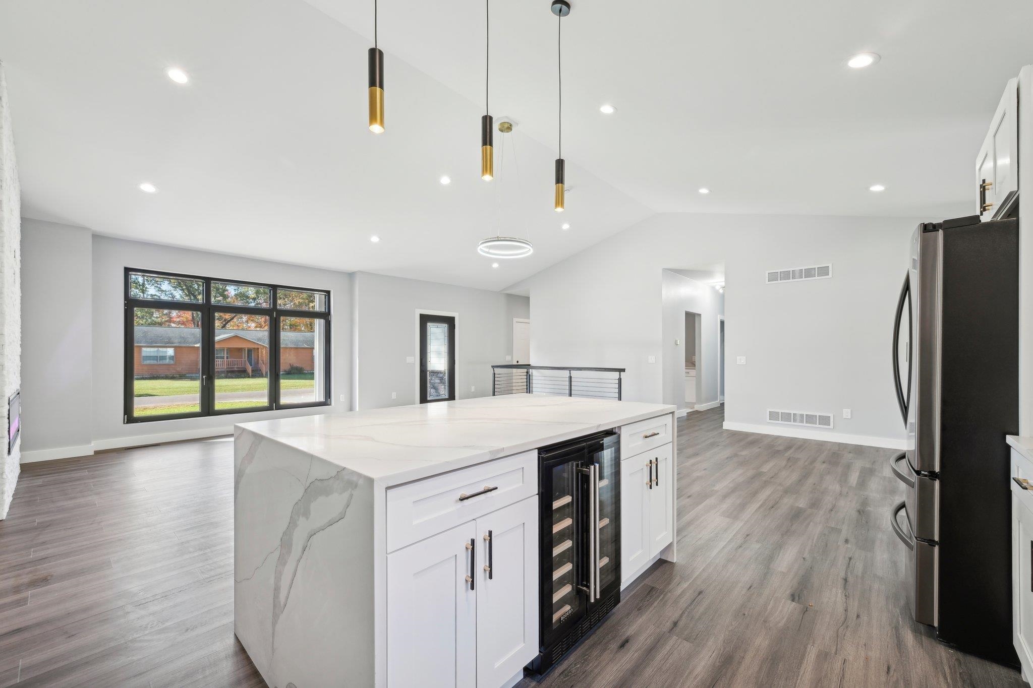 362 Meadowbrook Lane