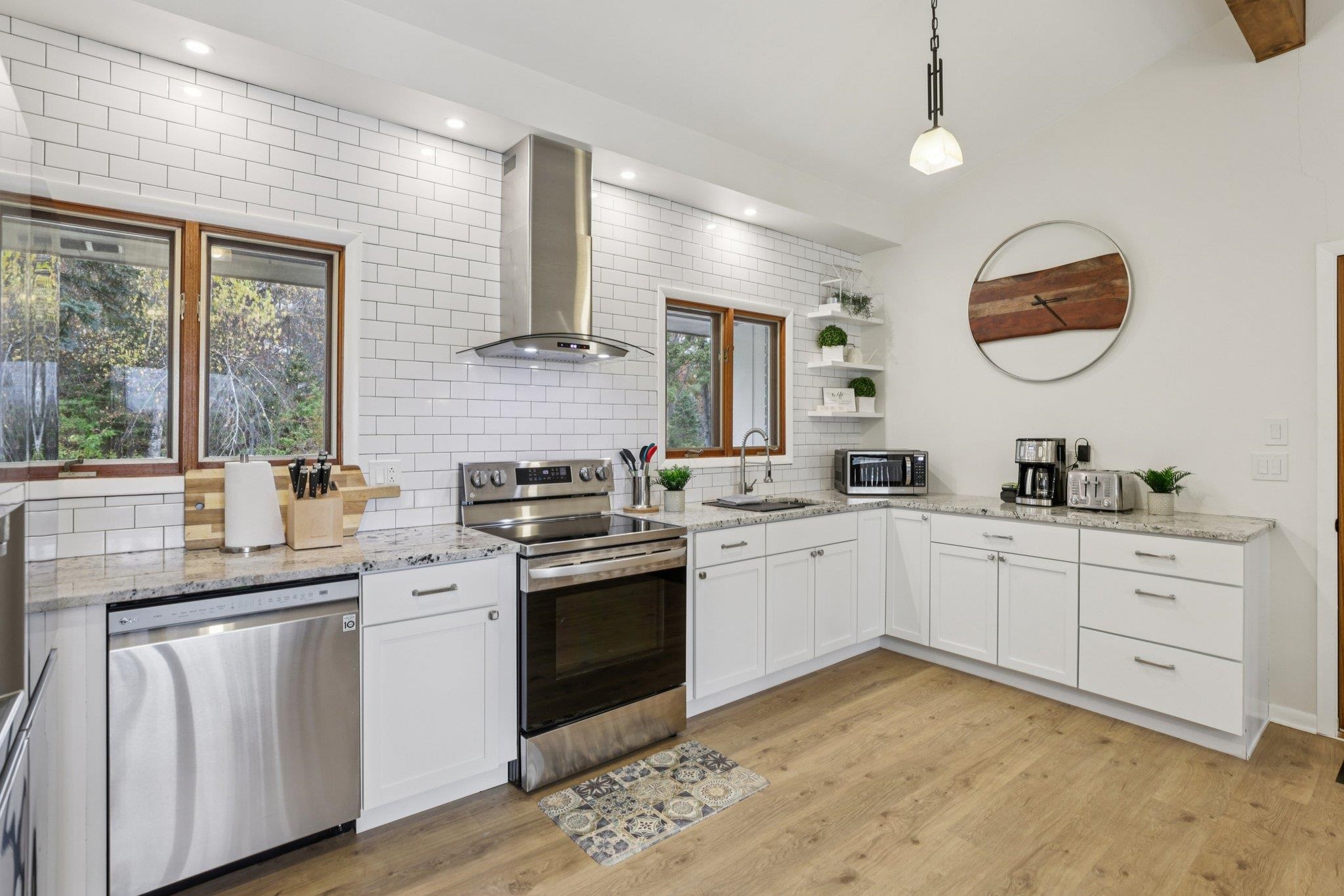 N5630 Thunderbird Road