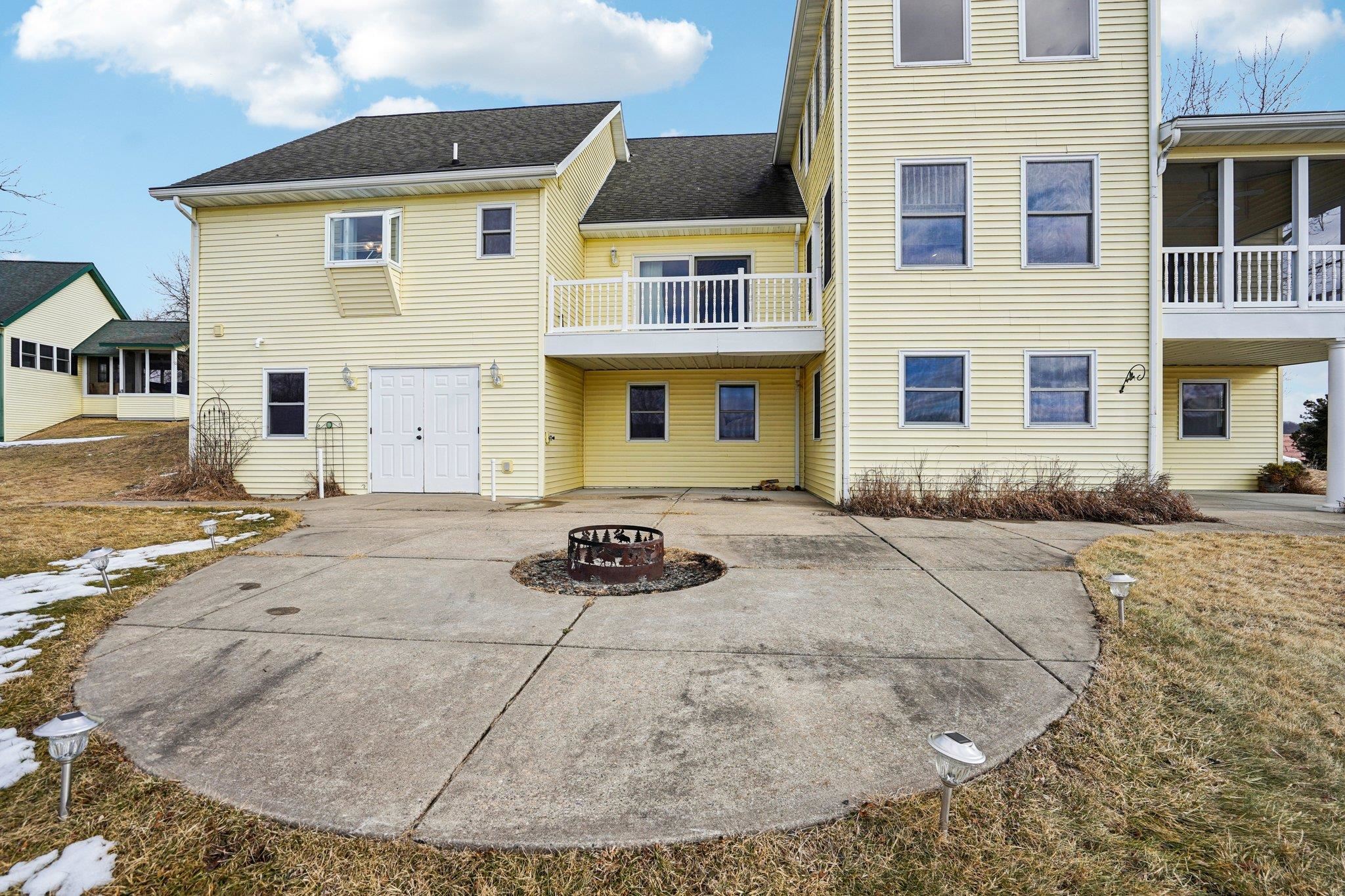 S1135 Rhine Drive