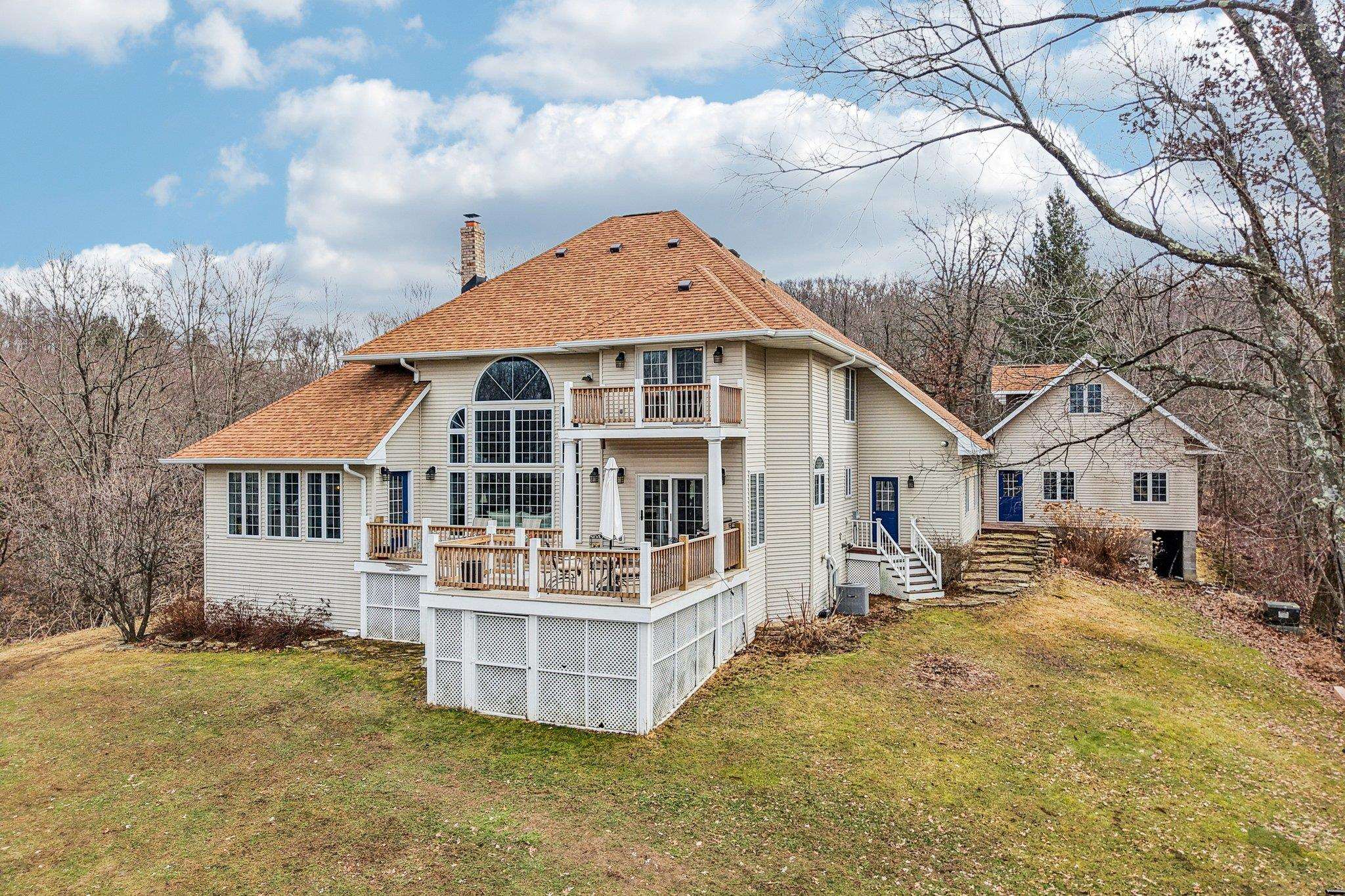 W9460 Welch Road
