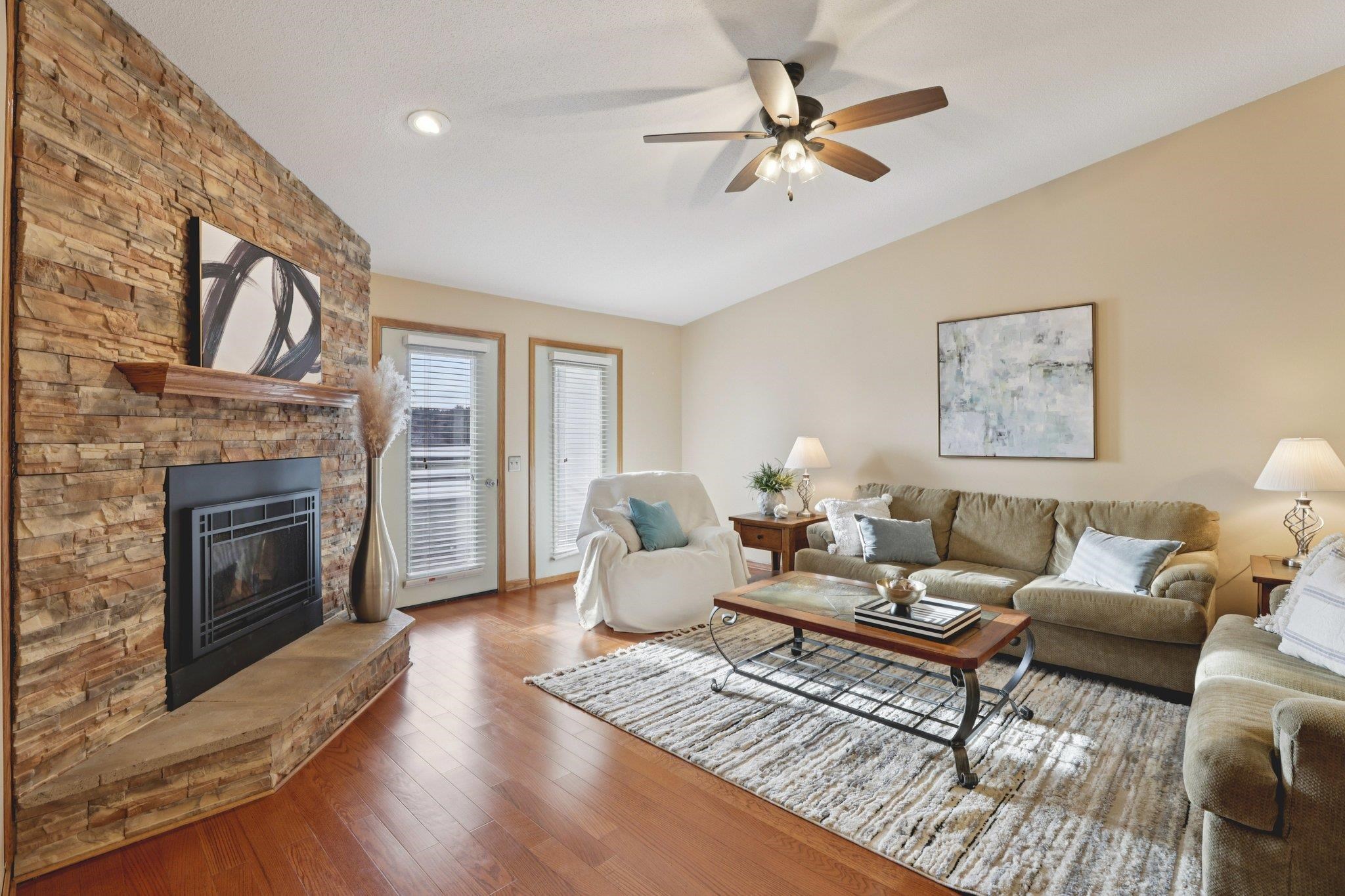 530 E Hiawatha Drive 617