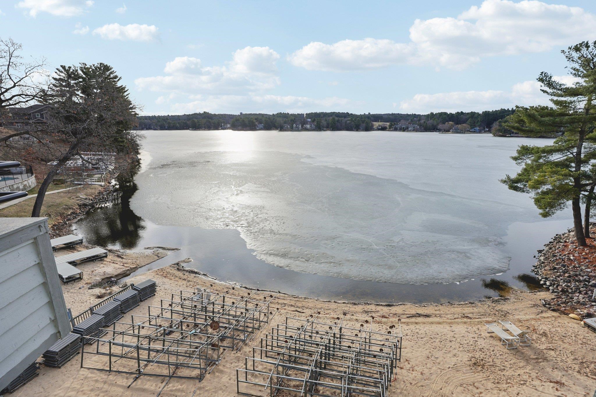 530 E Hiawatha Drive 617