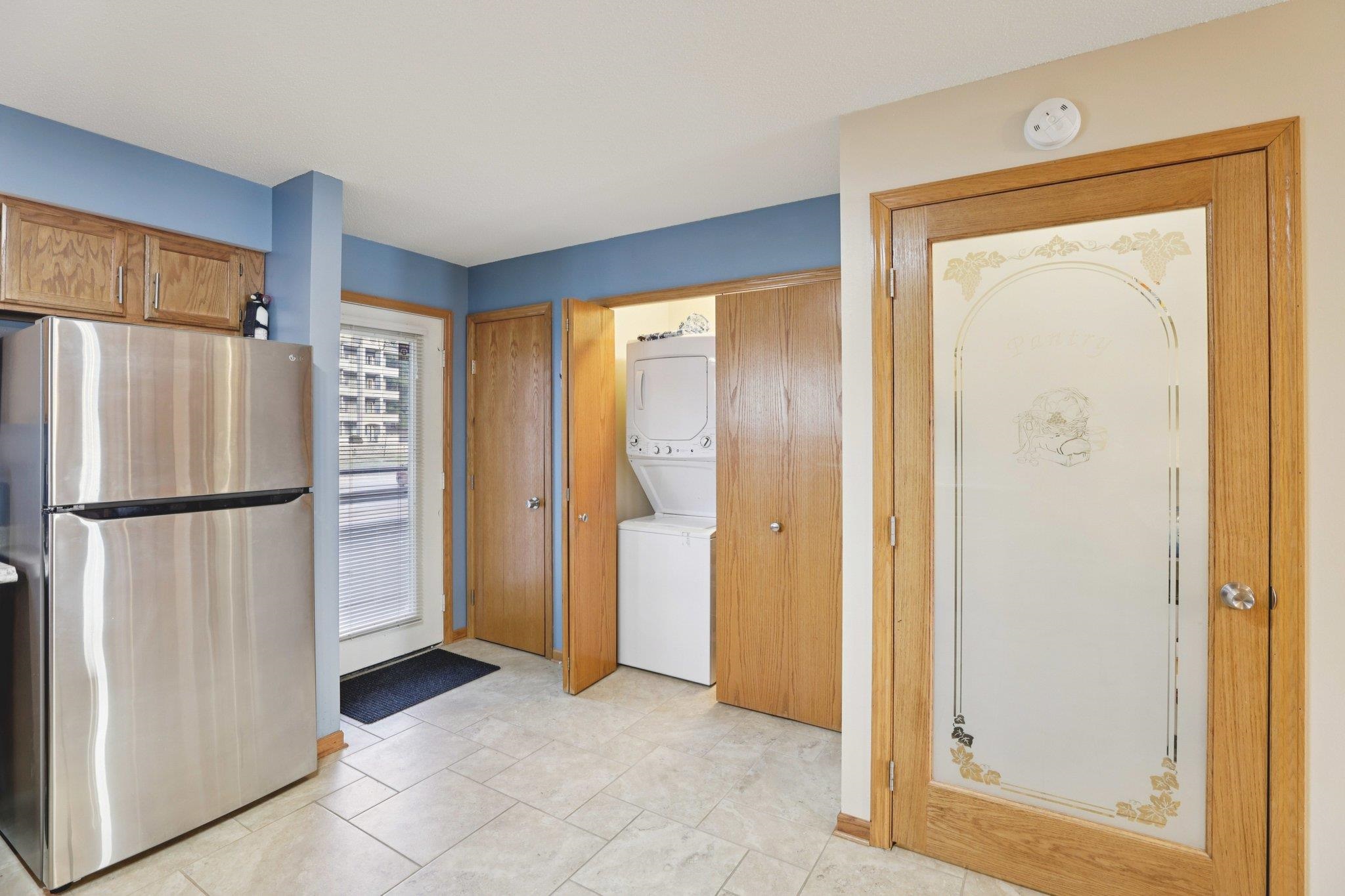 530 E Hiawatha Drive 617