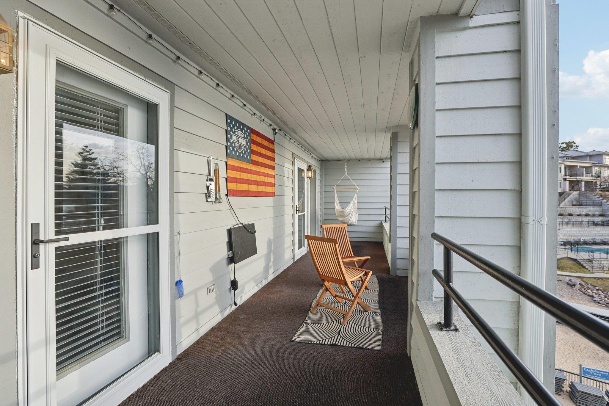 530 E Hiawatha Drive 617