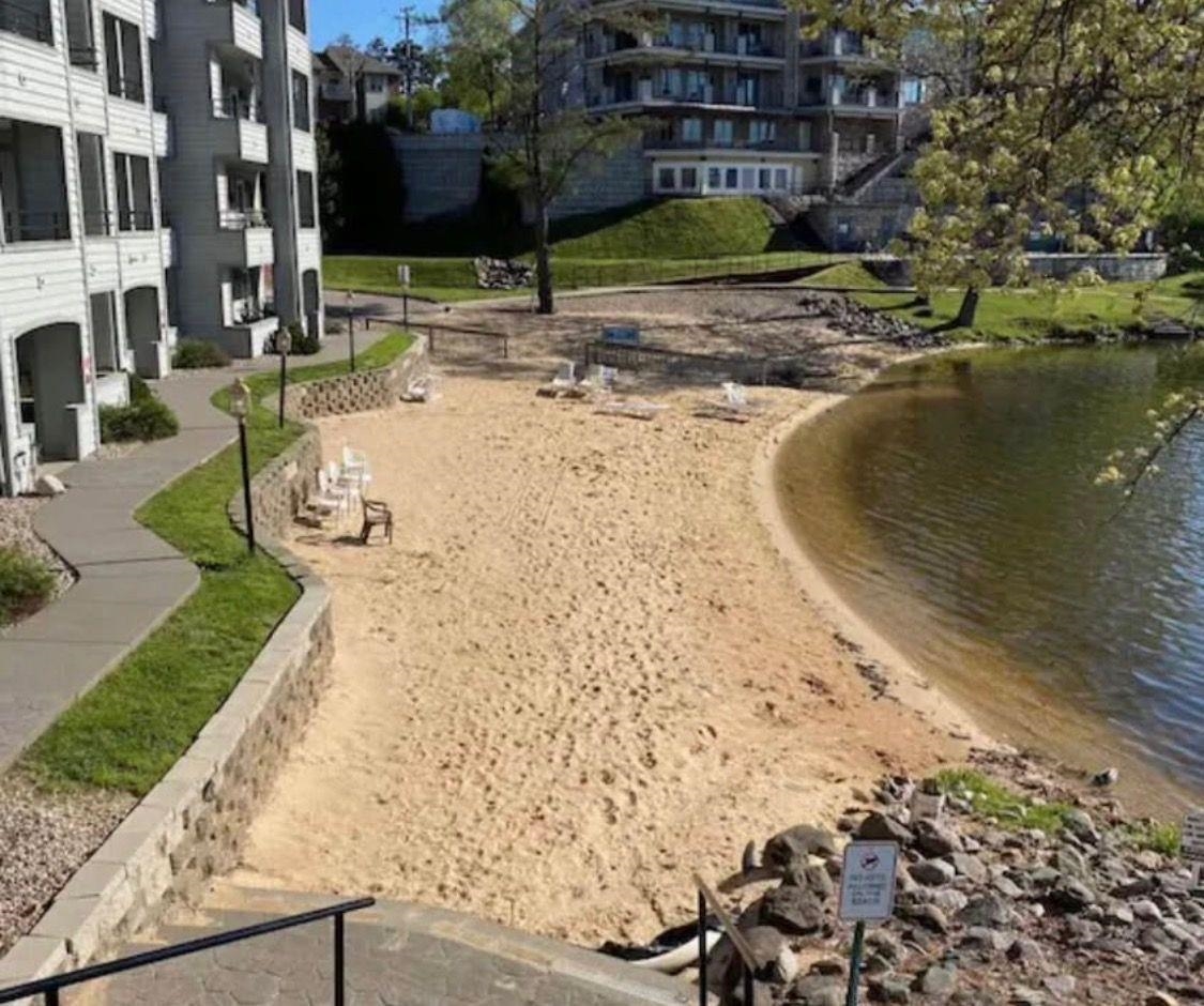 530 E Hiawatha Drive 617