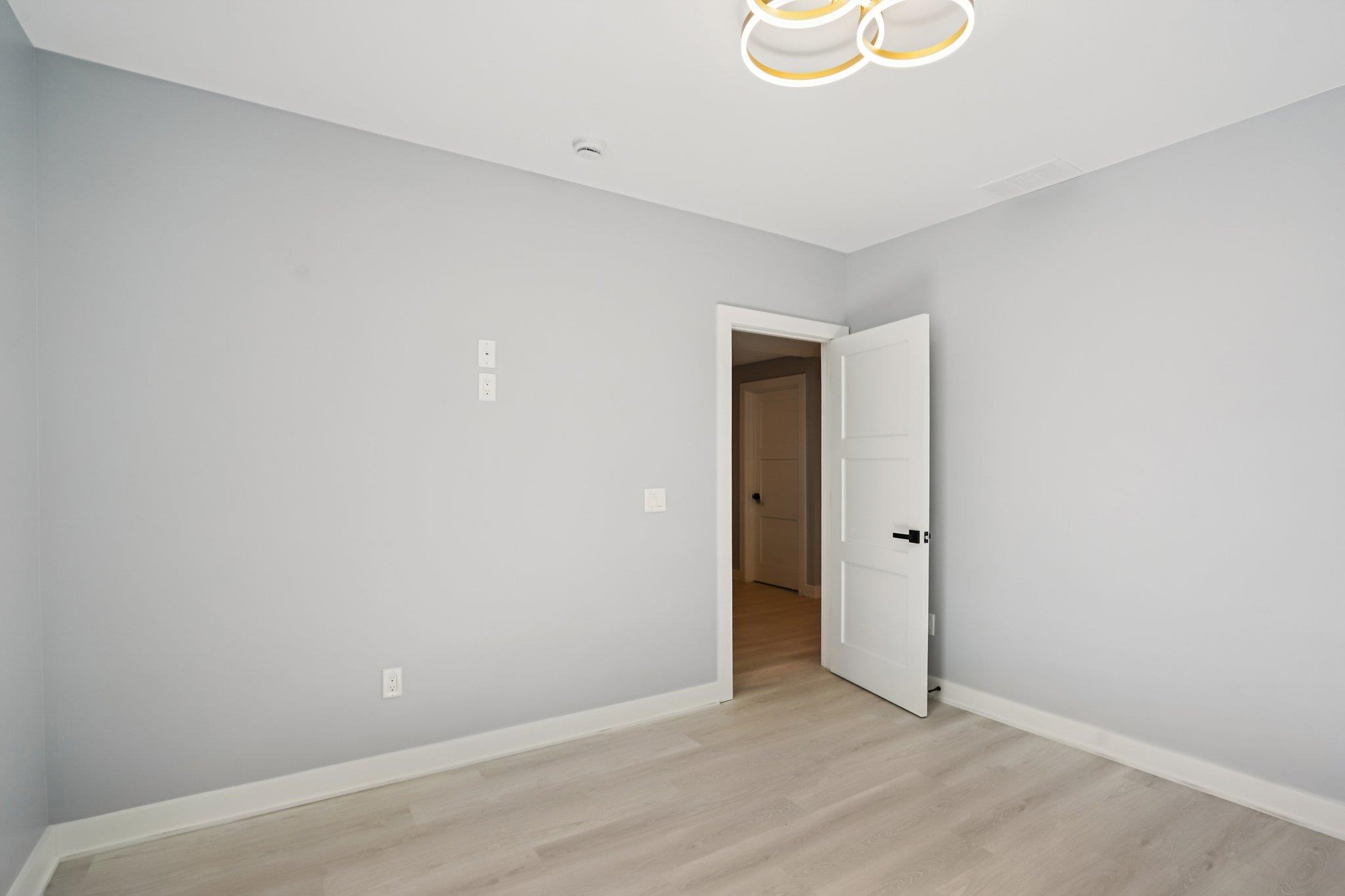 320 Oakbrook Drive