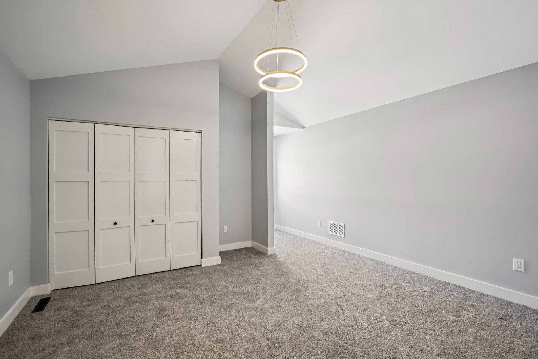 320 Oakbrook Drive