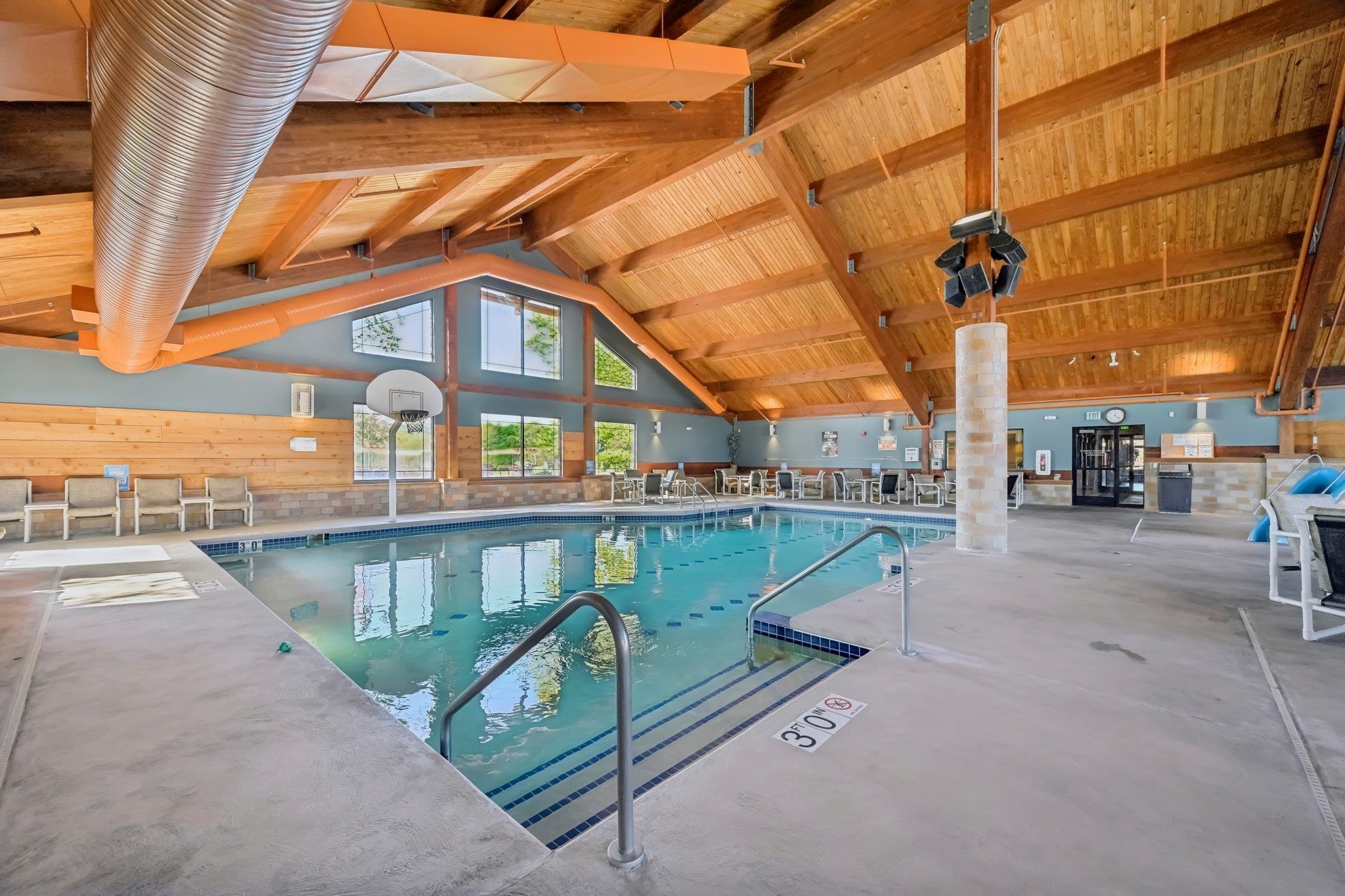 320 Oakbrook Drive