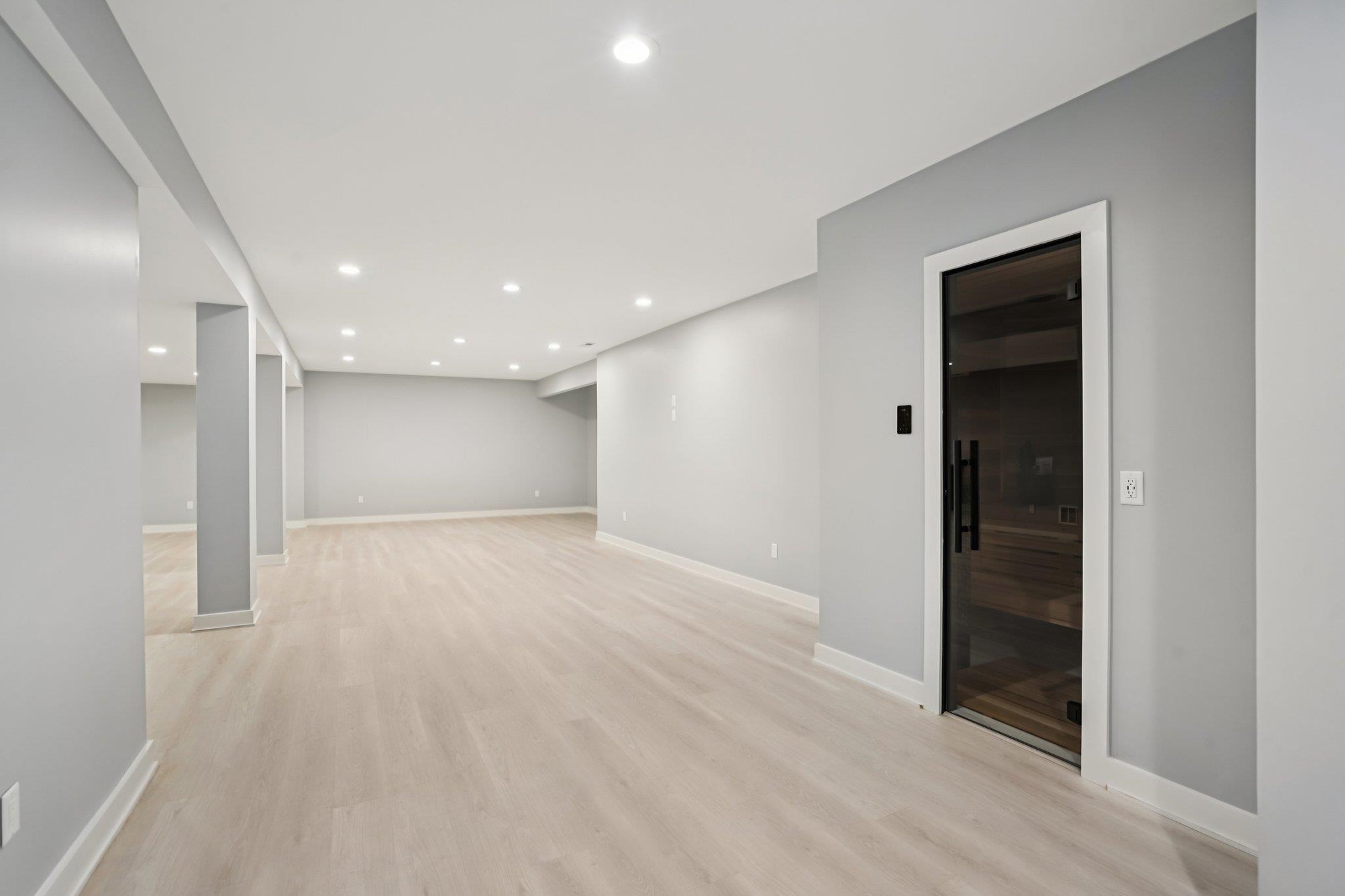 320 Oakbrook Drive