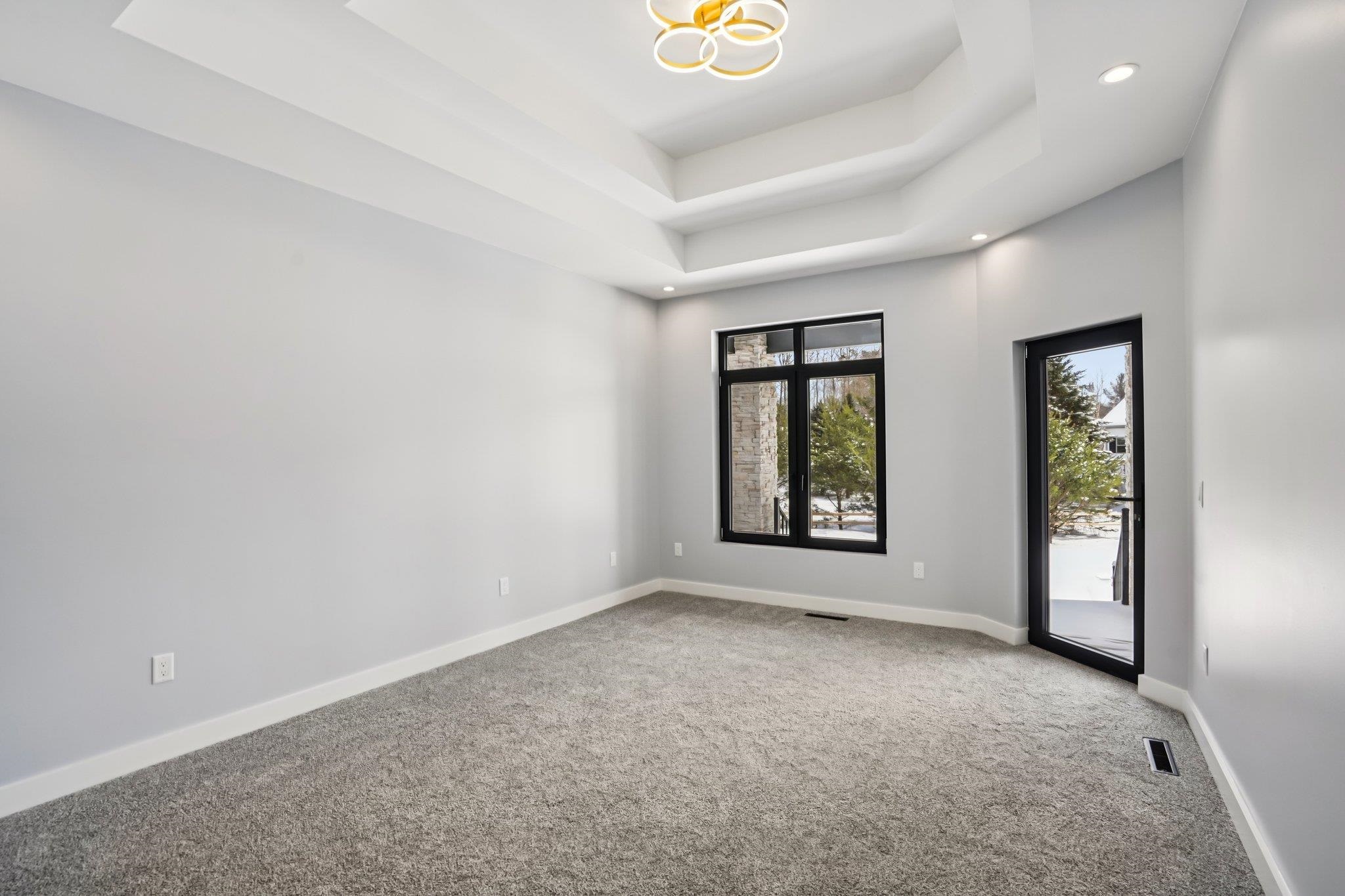 320 Oakbrook Drive