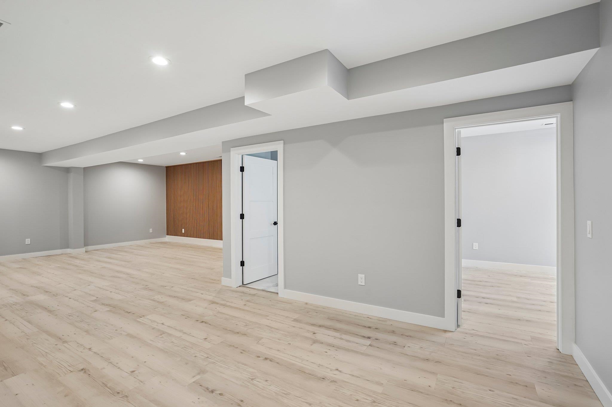 386 Oakbrook Drive