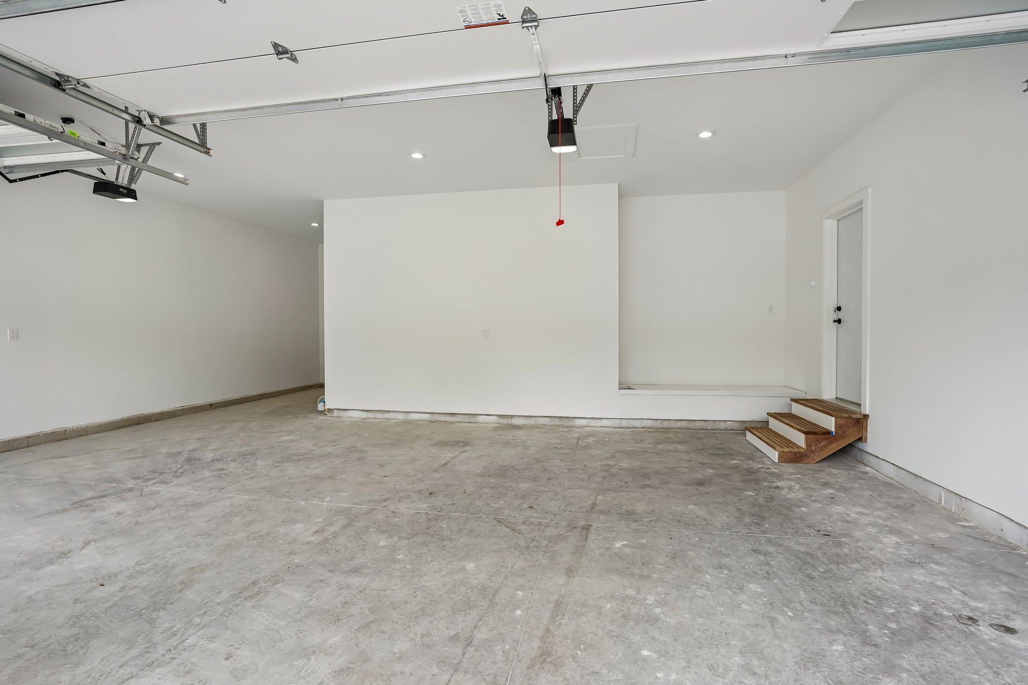 386 Oakbrook Drive