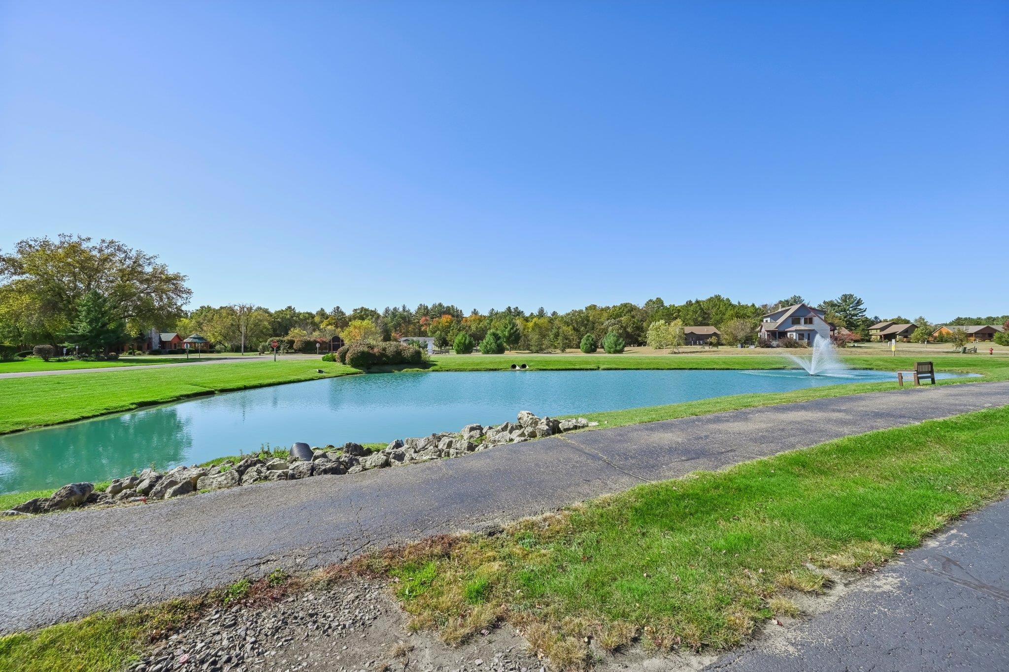 386 Oakbrook Drive