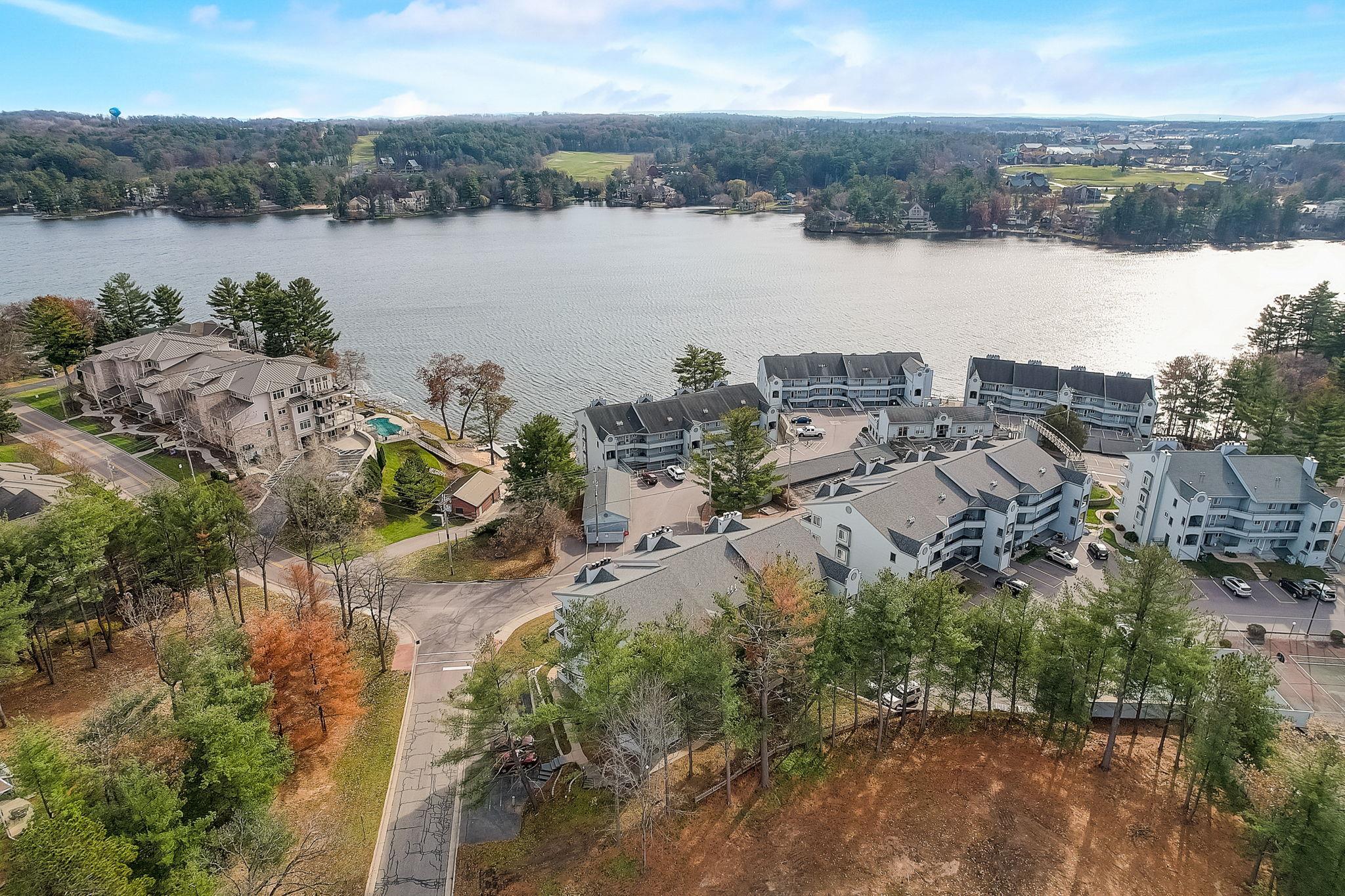 530 E Hiawatha Drive 102