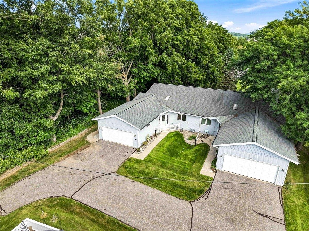 1720 Elizabeth Street Unit: 13