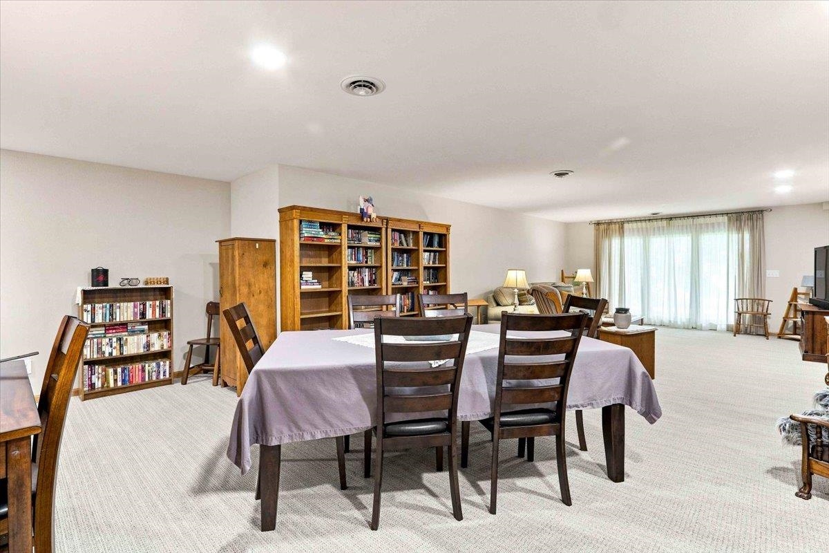 1720 Elizabeth Street Unit: 13