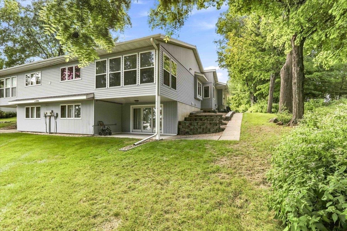 1720 Elizabeth Street Unit: 13