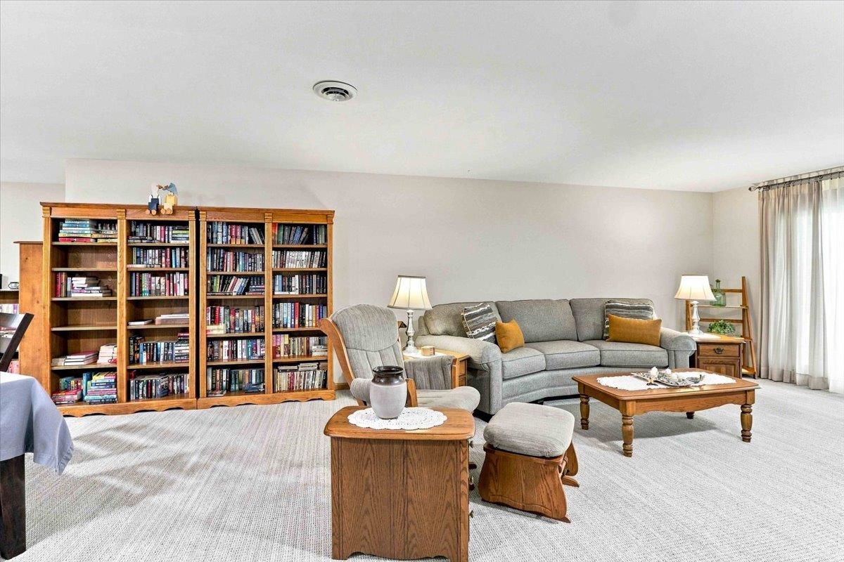 1720 Elizabeth Street Unit: 13