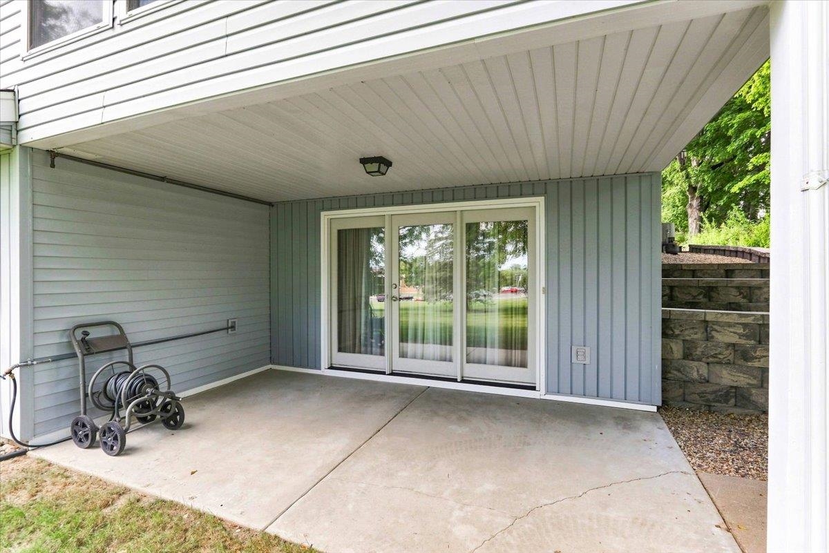 1720 Elizabeth Street Unit: 13