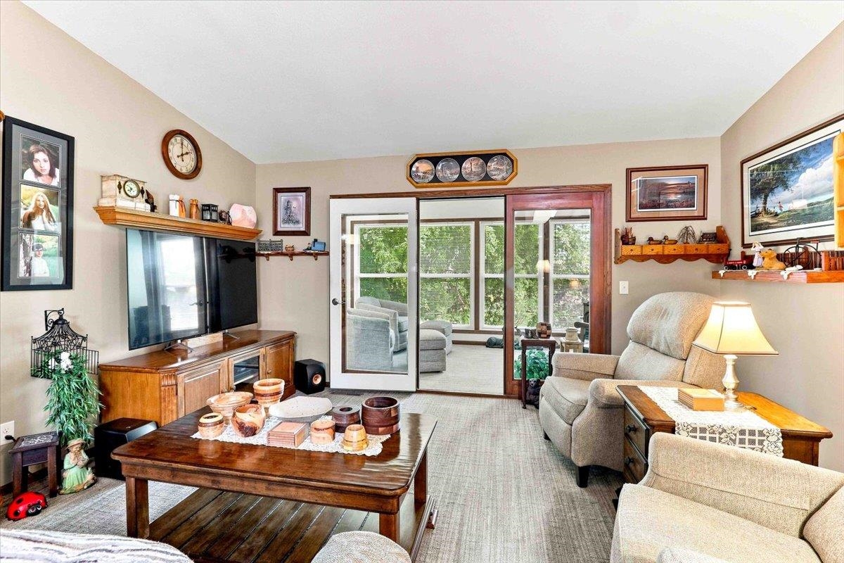 1720 Elizabeth Street Unit: 13