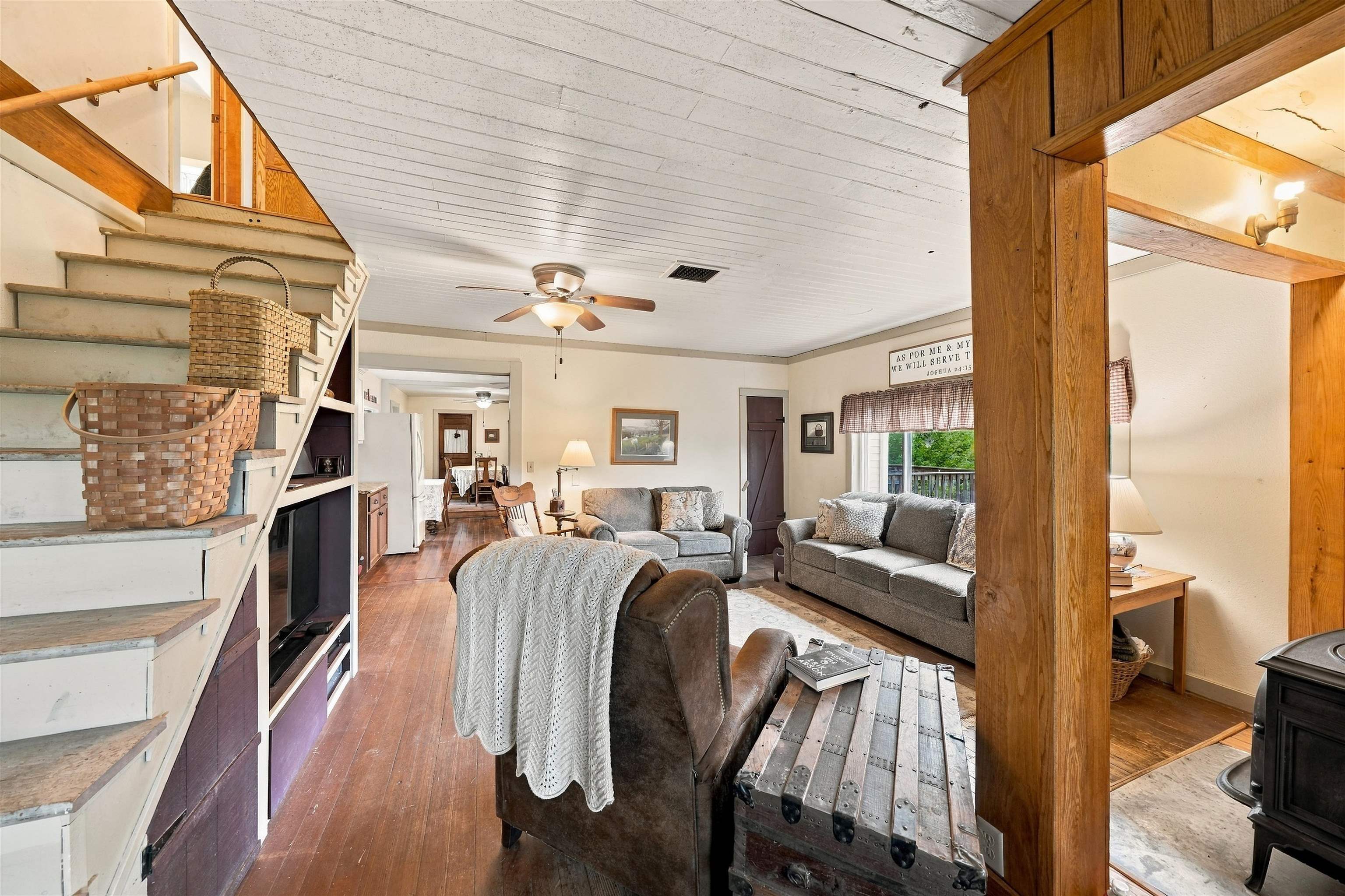 17857 Old County Farm Drive