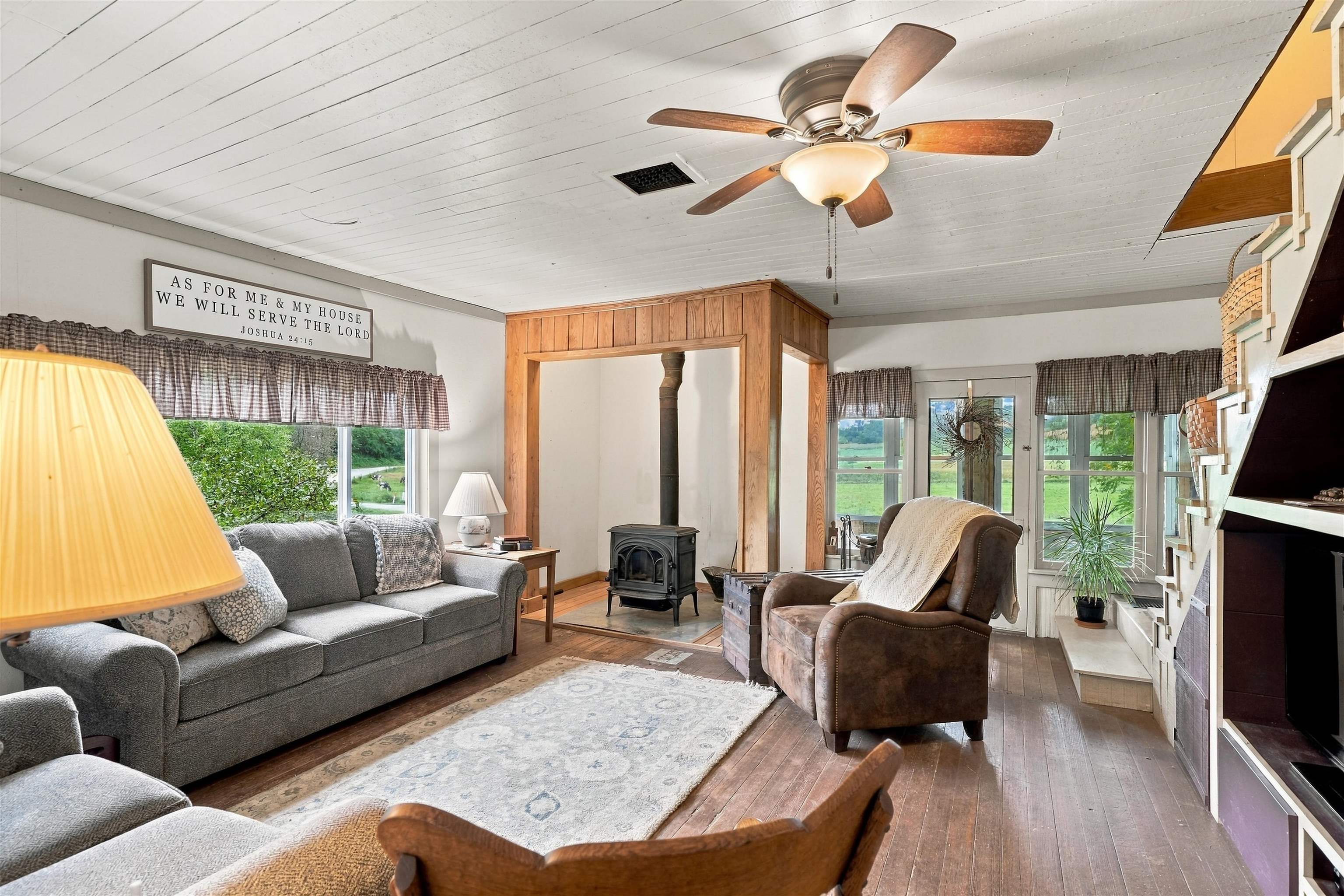 17857 Old County Farm Drive