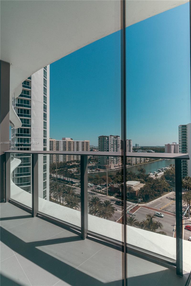 15701 Collins Ave # 1002