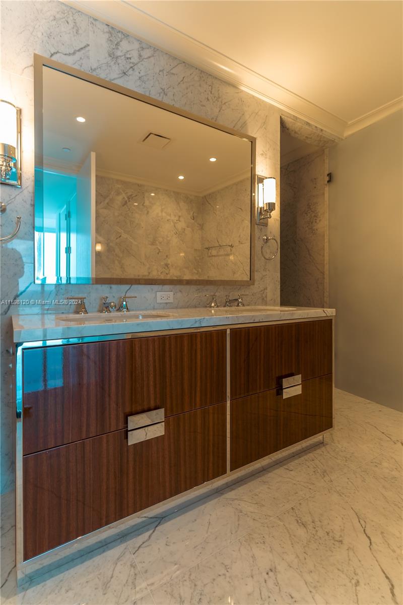 15701 Collins Ave # 1002