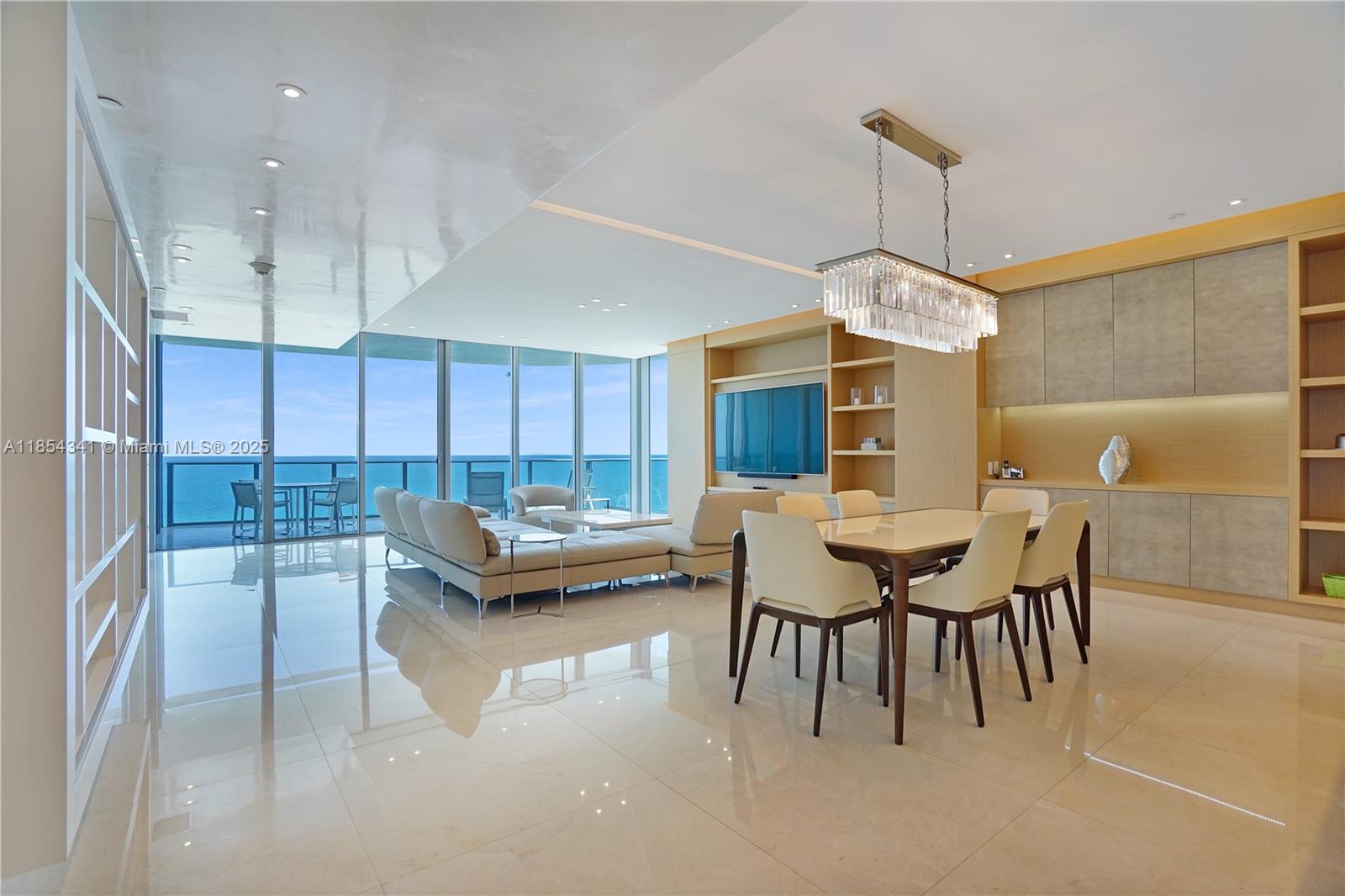 17475 Collins Ave # 601